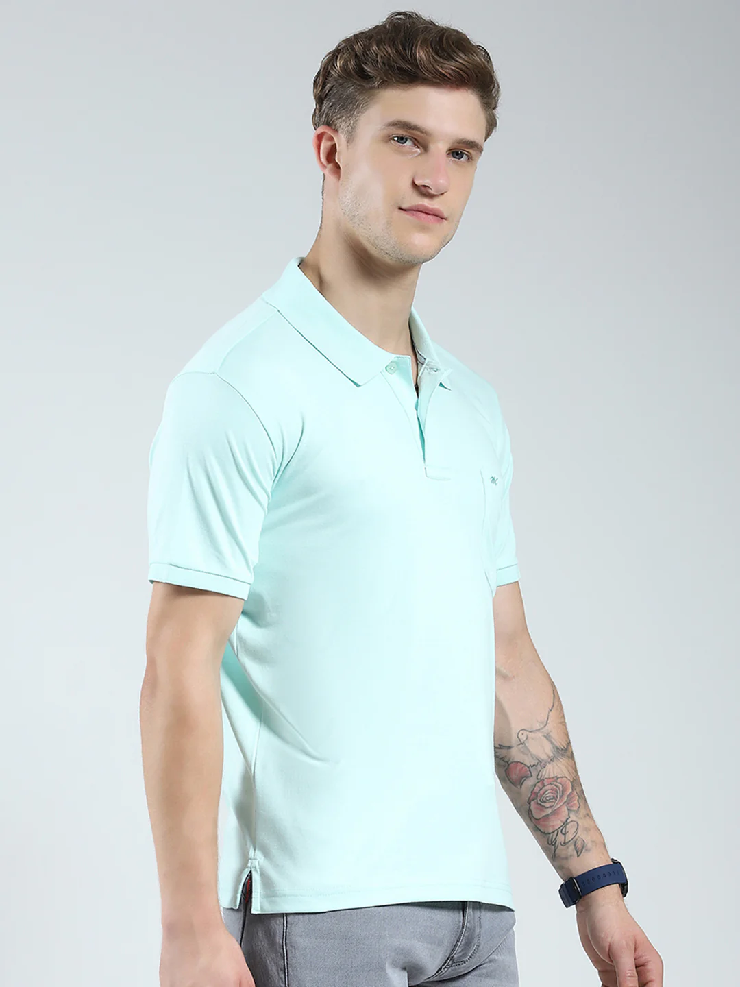 Men Blue Solid Collar Half Sleeve T-Shirt - Image 4