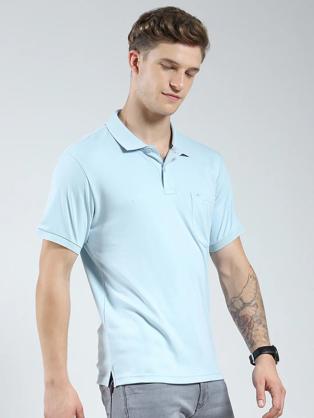 Men Blue Solid Collar Half Sleeve T-Shirt - Image 4