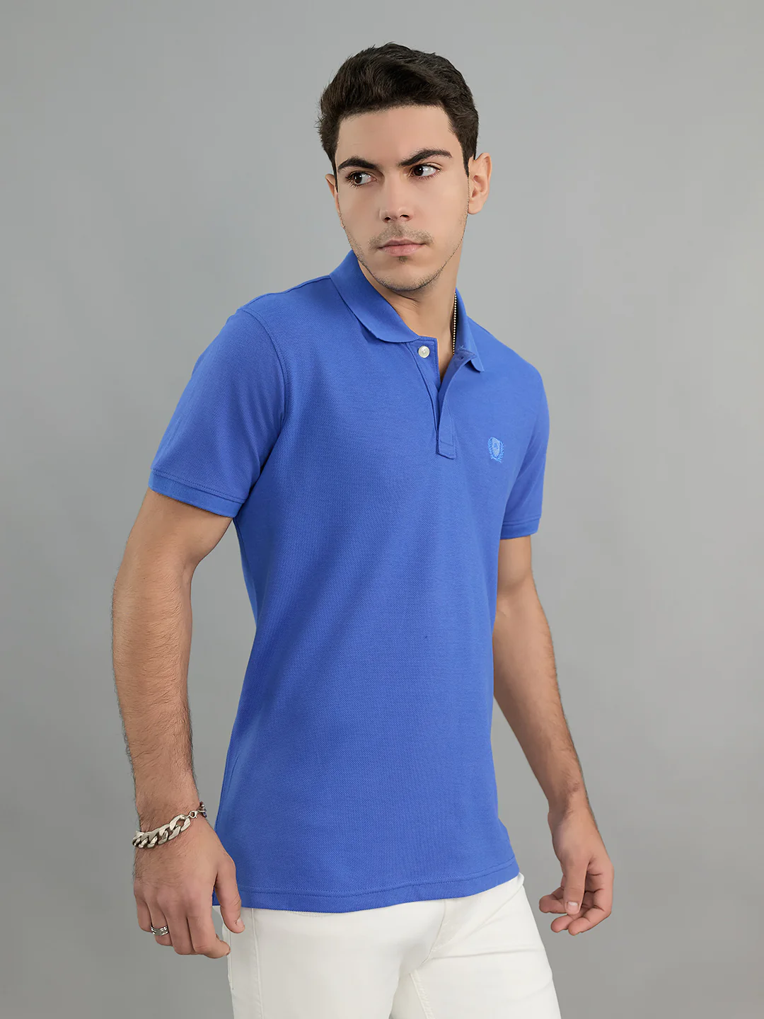 Men Blue Solid Collar Half Sleeve T-Shirt - Image 3