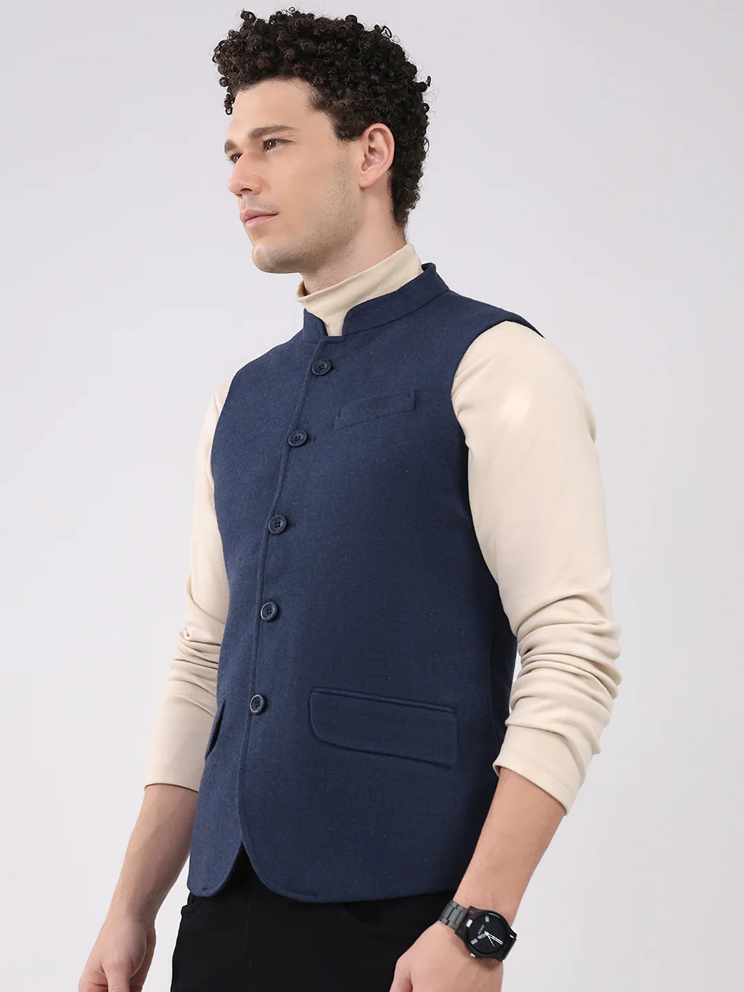 Men Blue Solid Collar Sleeveless Jacket - Image 3