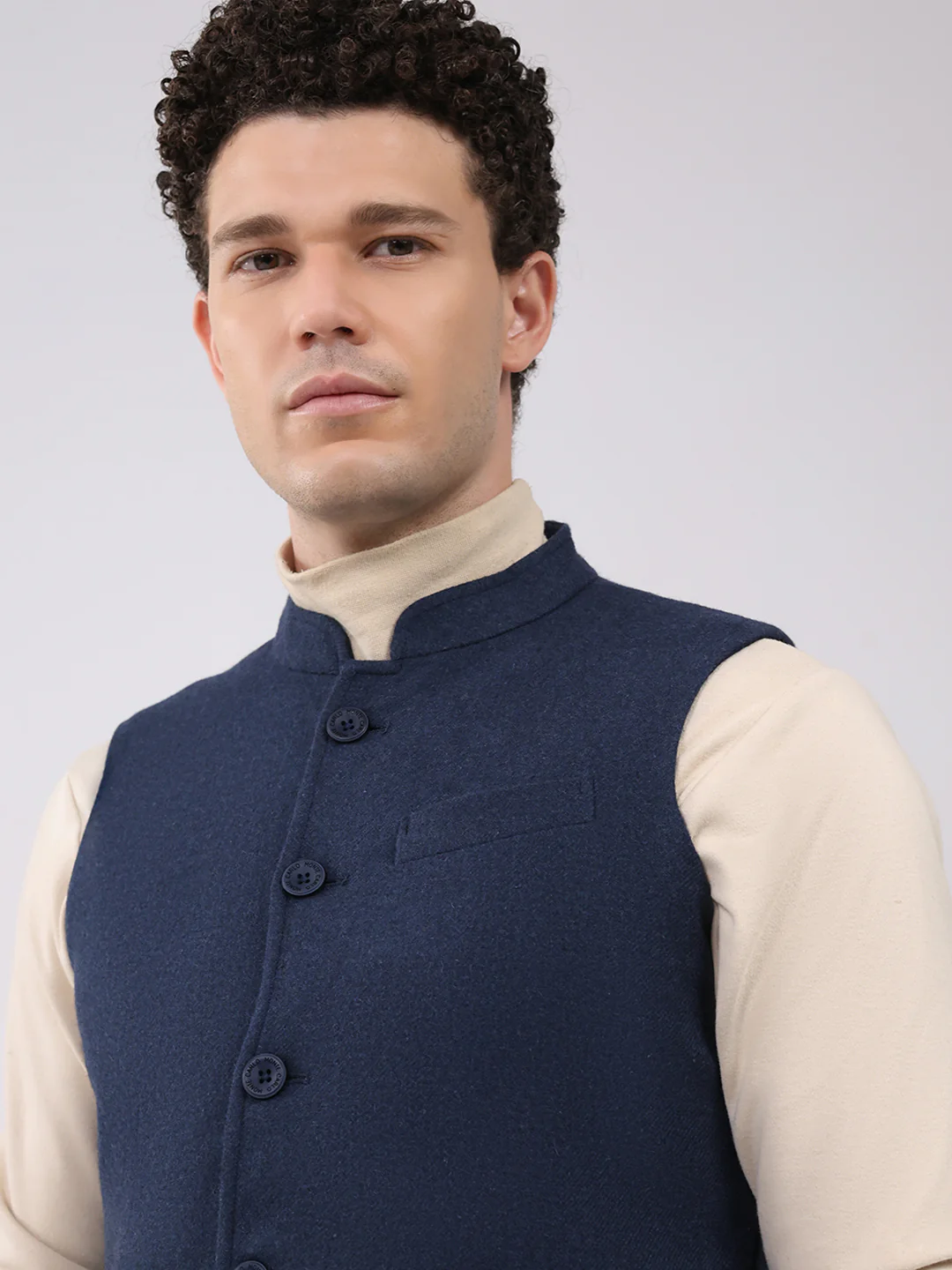 Men Blue Solid Collar Sleeveless Jacket - Image 6