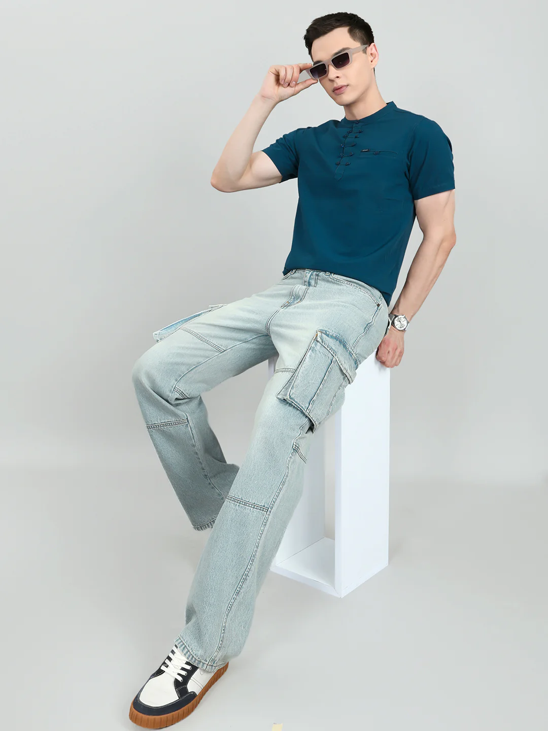 Men Blue Solid Henley Neck Half Sleeve T-Shirt - Image 6