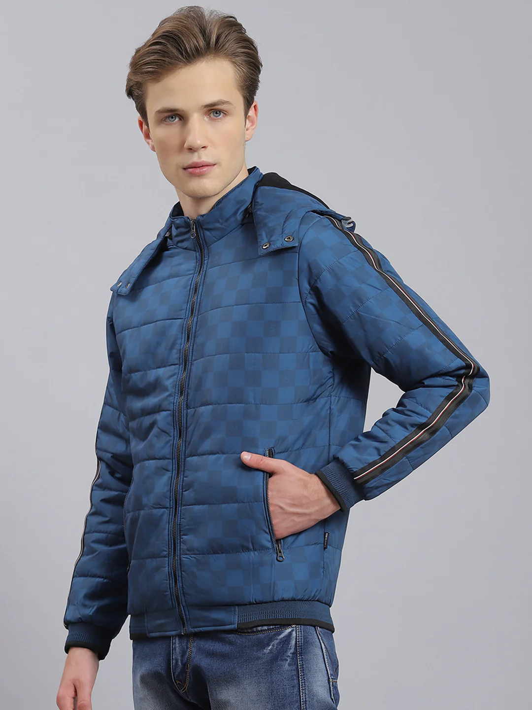 Men Blue Solid Hooded Full Sleeve Jacket - Image 3