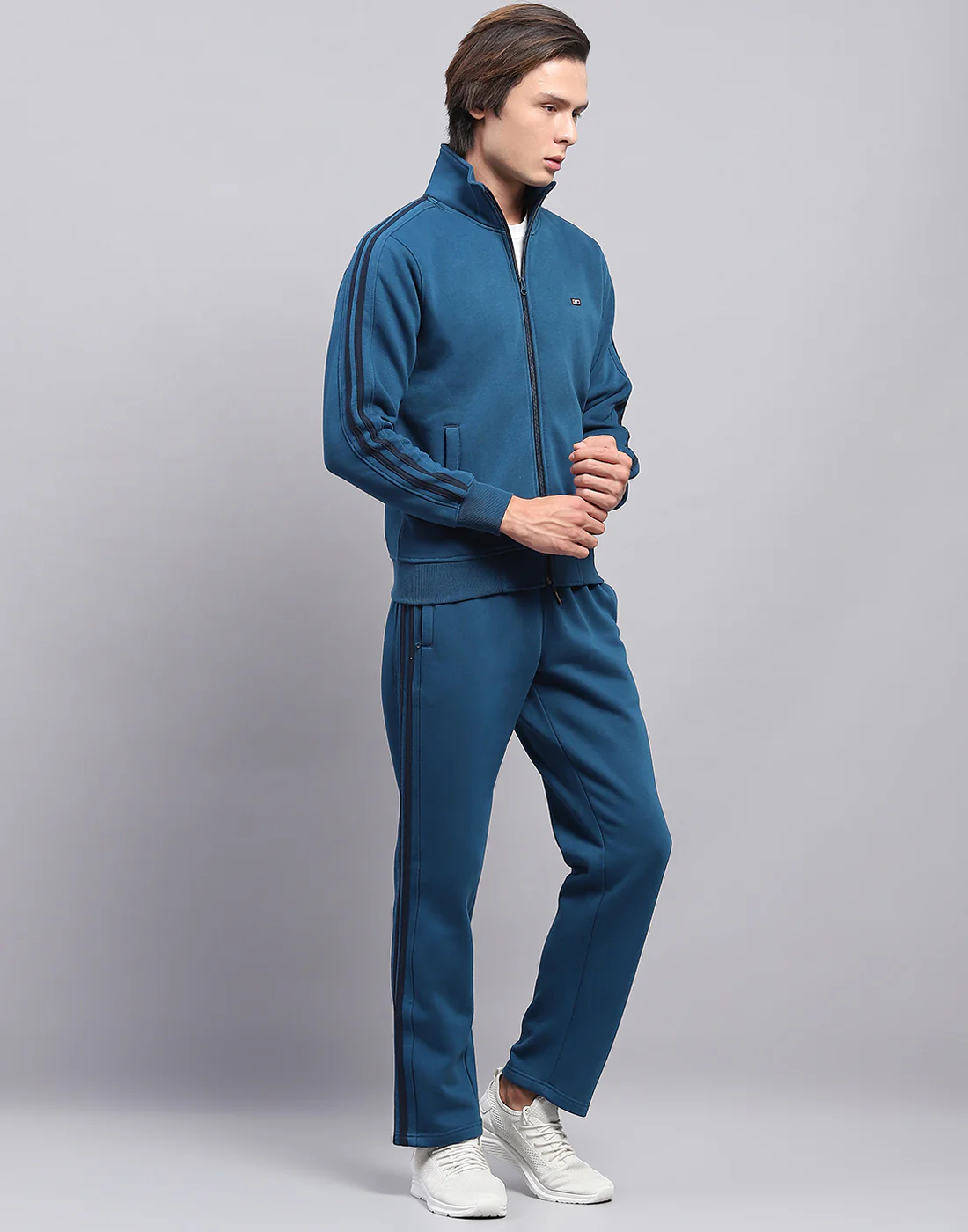 Men Blue Solid Mock Neck Full Sleeve Winter Tracksuit - Image 4