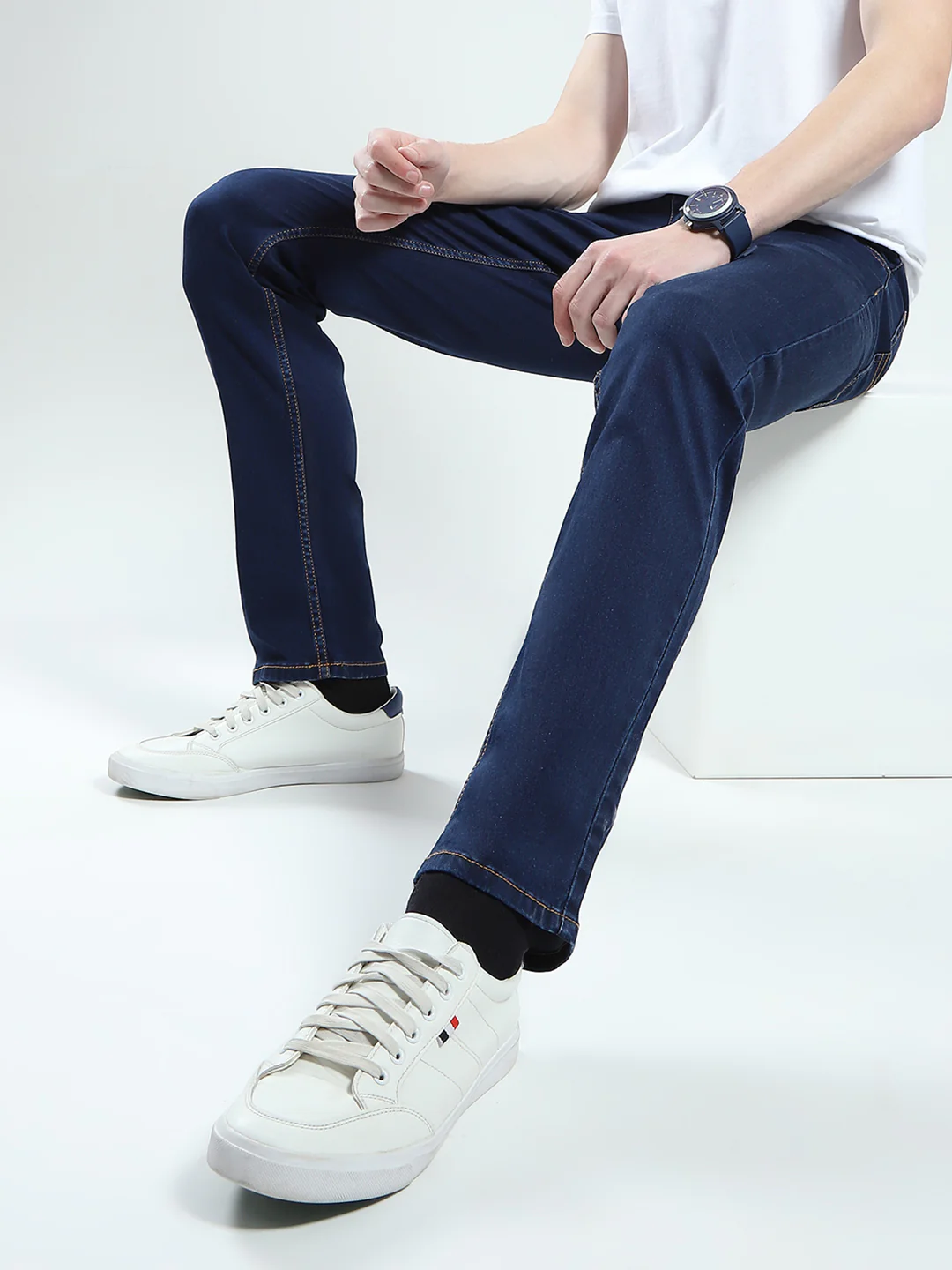Men Blue Solid Narrow Fit Denim - Image 6