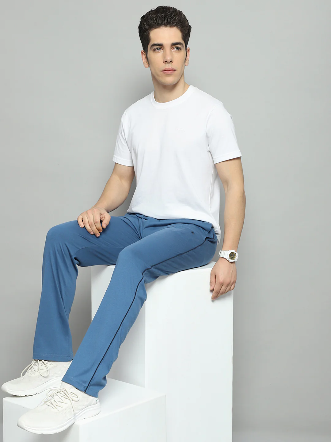 Men Blue Solid Regular Fit Lower - Image 2