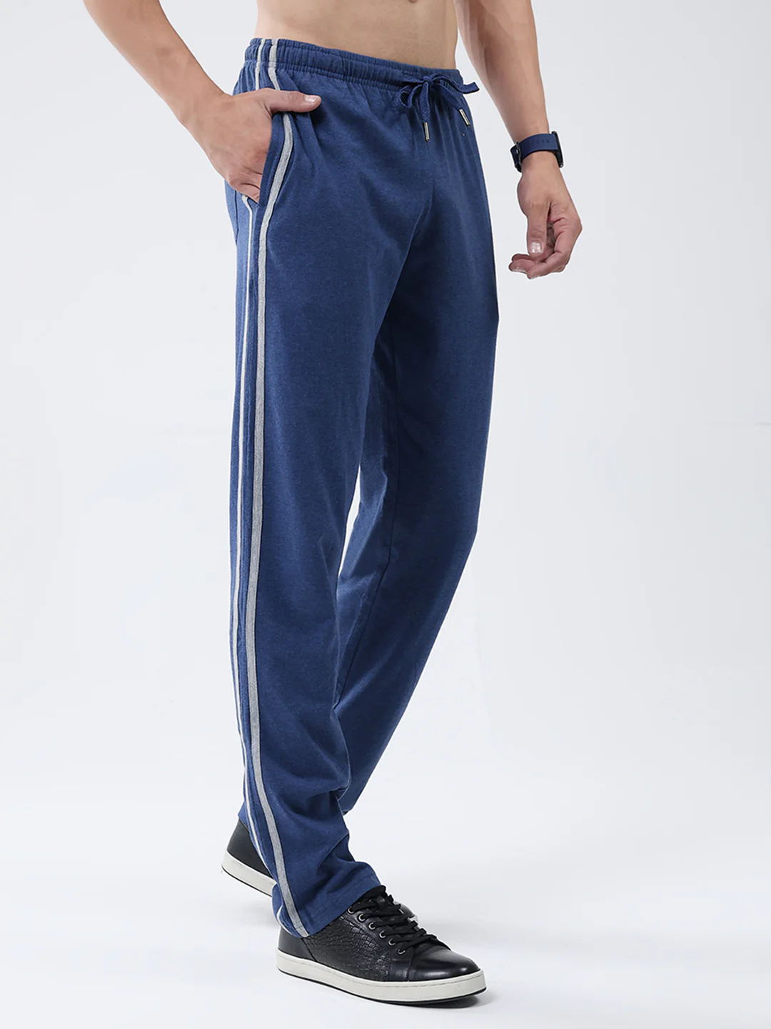 Men Blue Solid Regular Fit Lower - Image 4