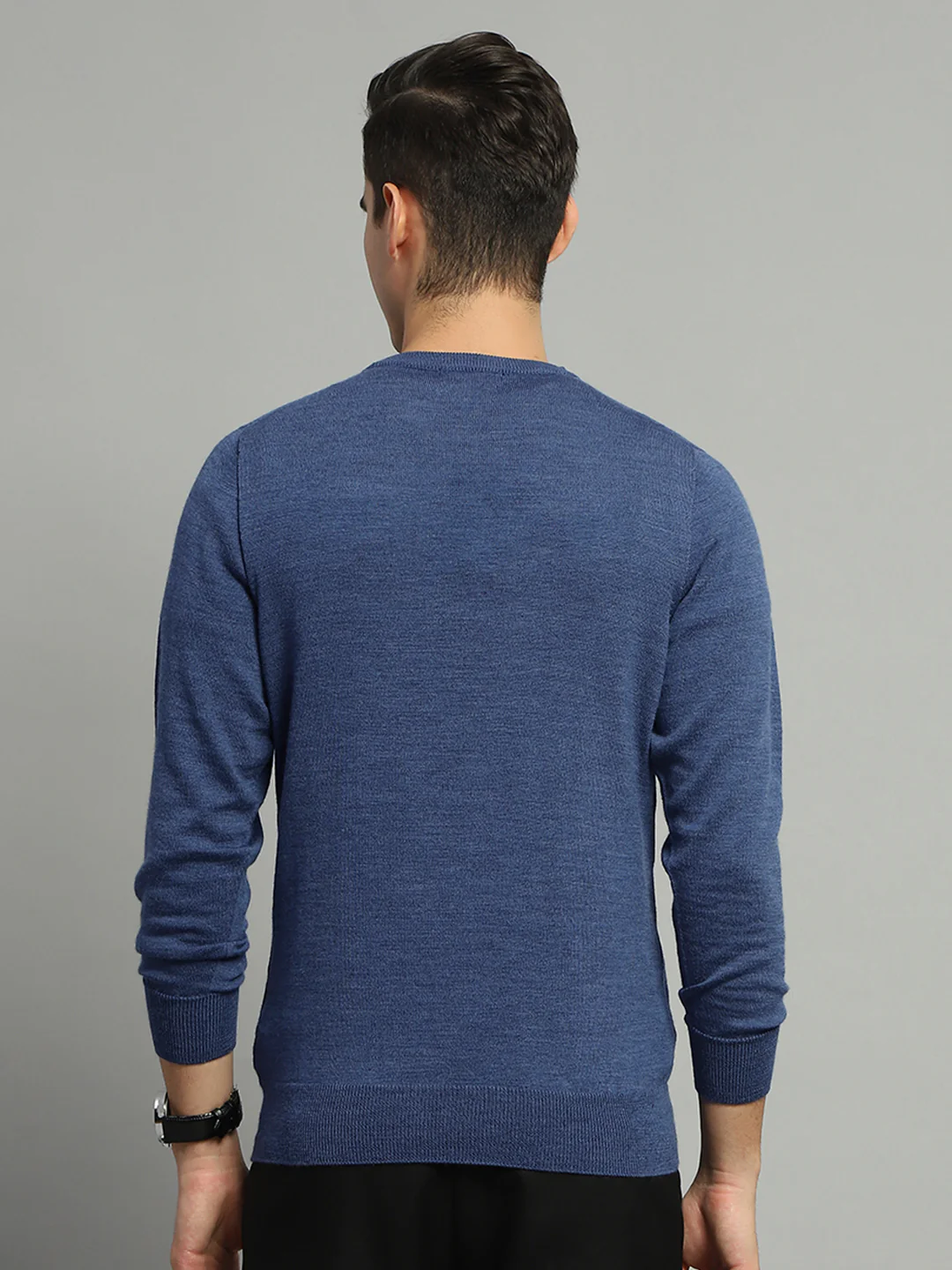 Luxuria Men Blue Solid Round Neck Full Sleeve Pullover - Image 5