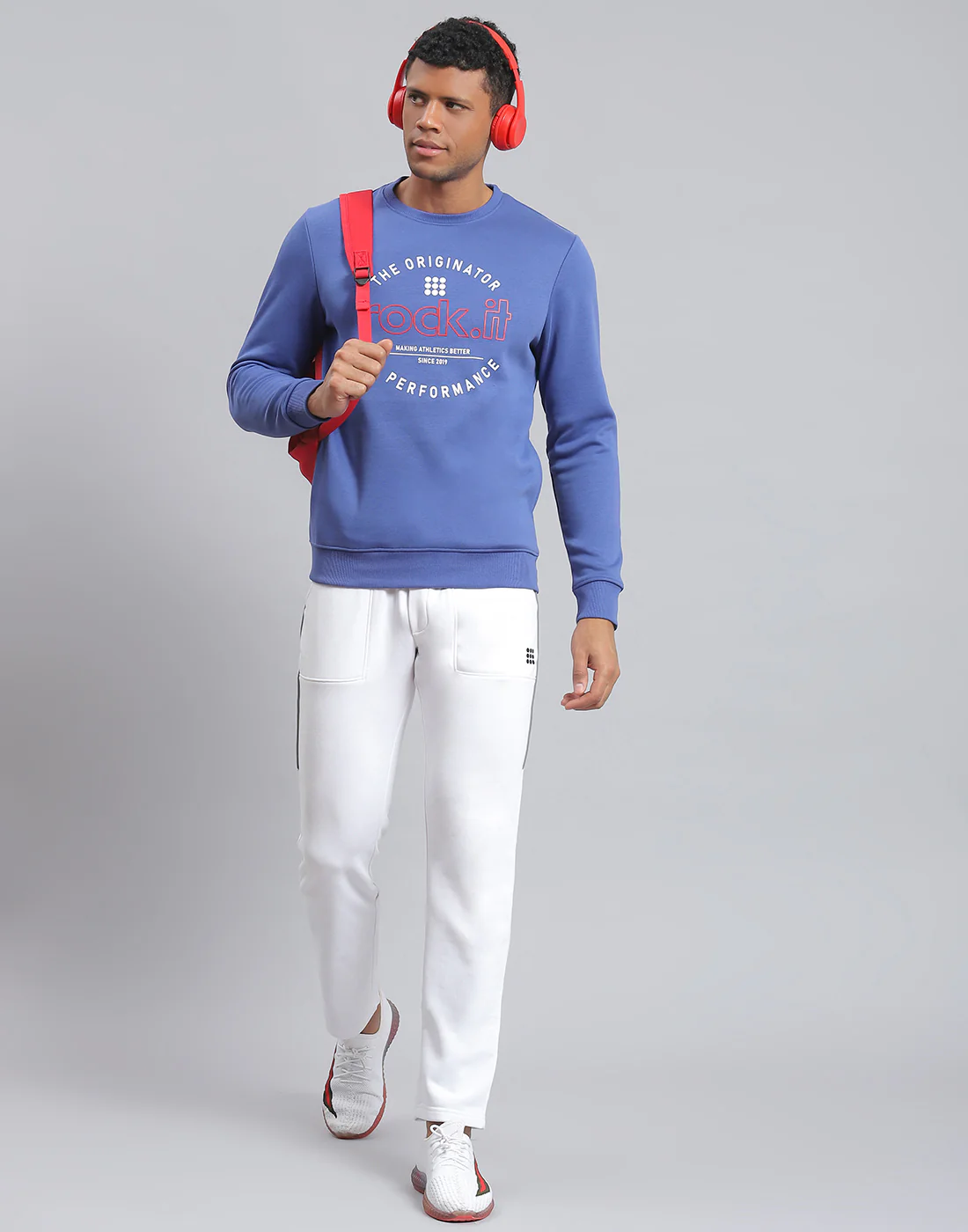 Rock.it Men Blue Solid Round Neck Full Sleeve Sweatshirt - Image 2