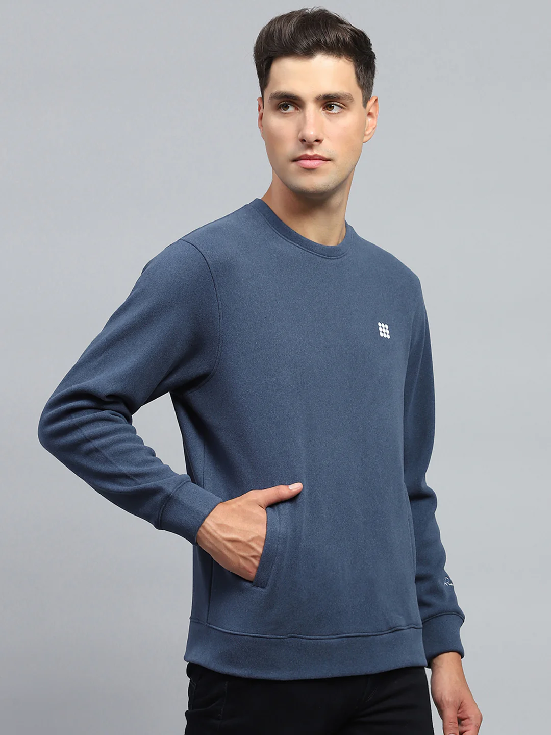 Rock.it Men Blue Solid Round Neck Full Sleeve Sweatshirt - Image 4