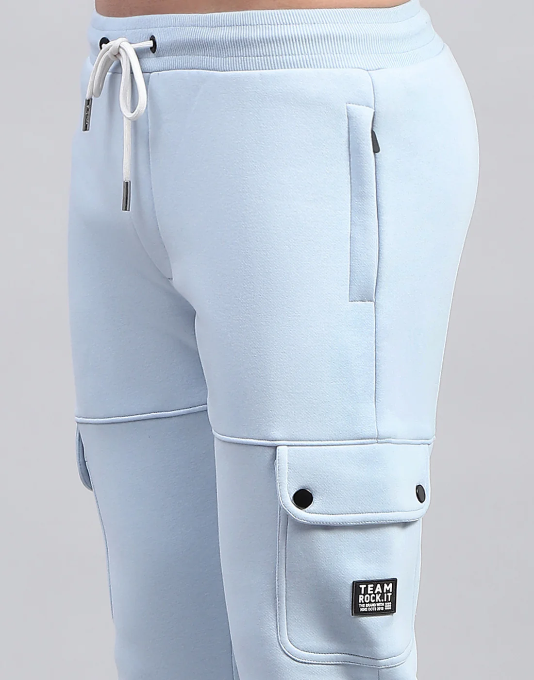 Rock.it Men Blue Solid Round Neck Full Sleeve Tracksuit - Image 9