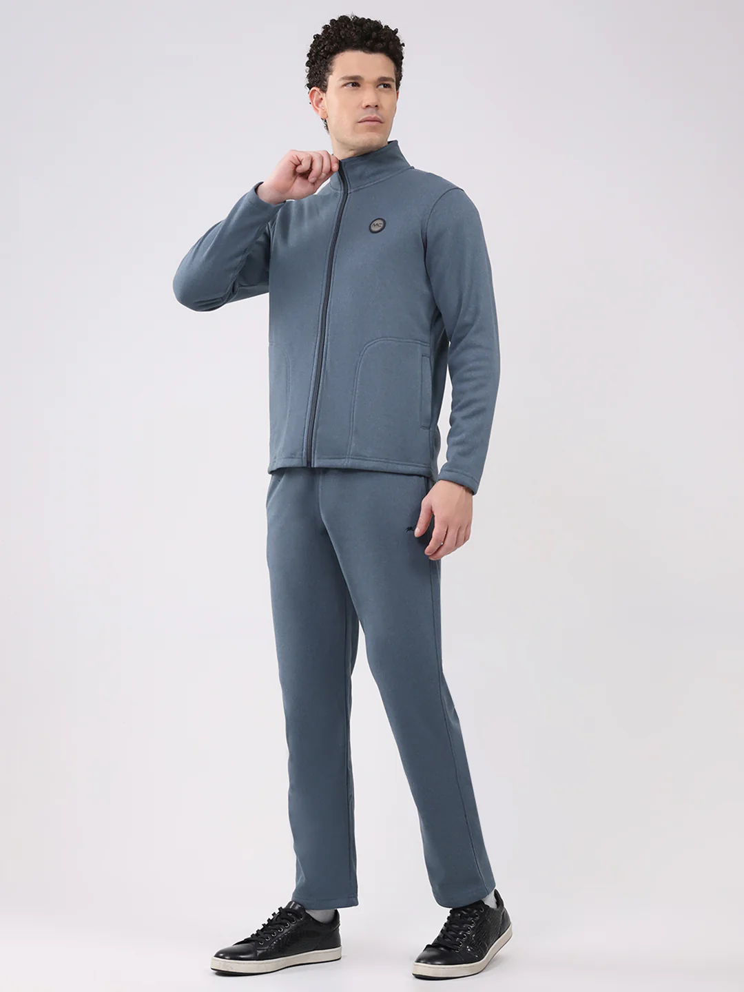 Men Blue Solid Round Neck Full Sleeve Winter Tracksuit - Image 3