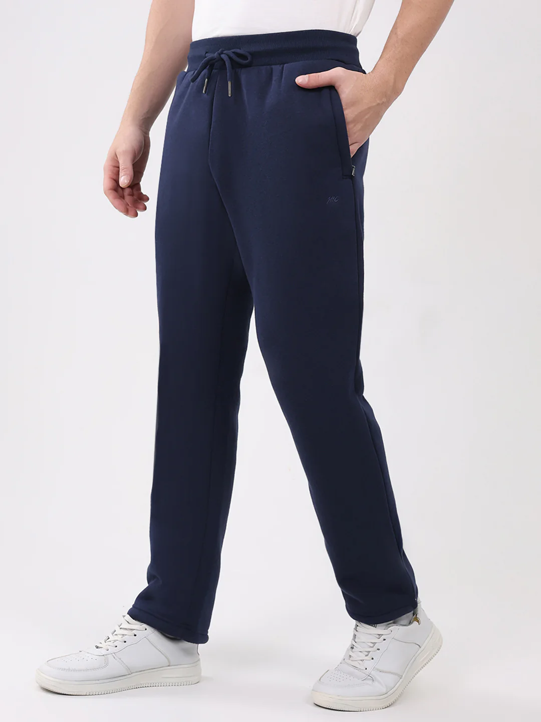 Men Blue Solid Round Neck Full Sleeve Winter Tracksuit - Image 7