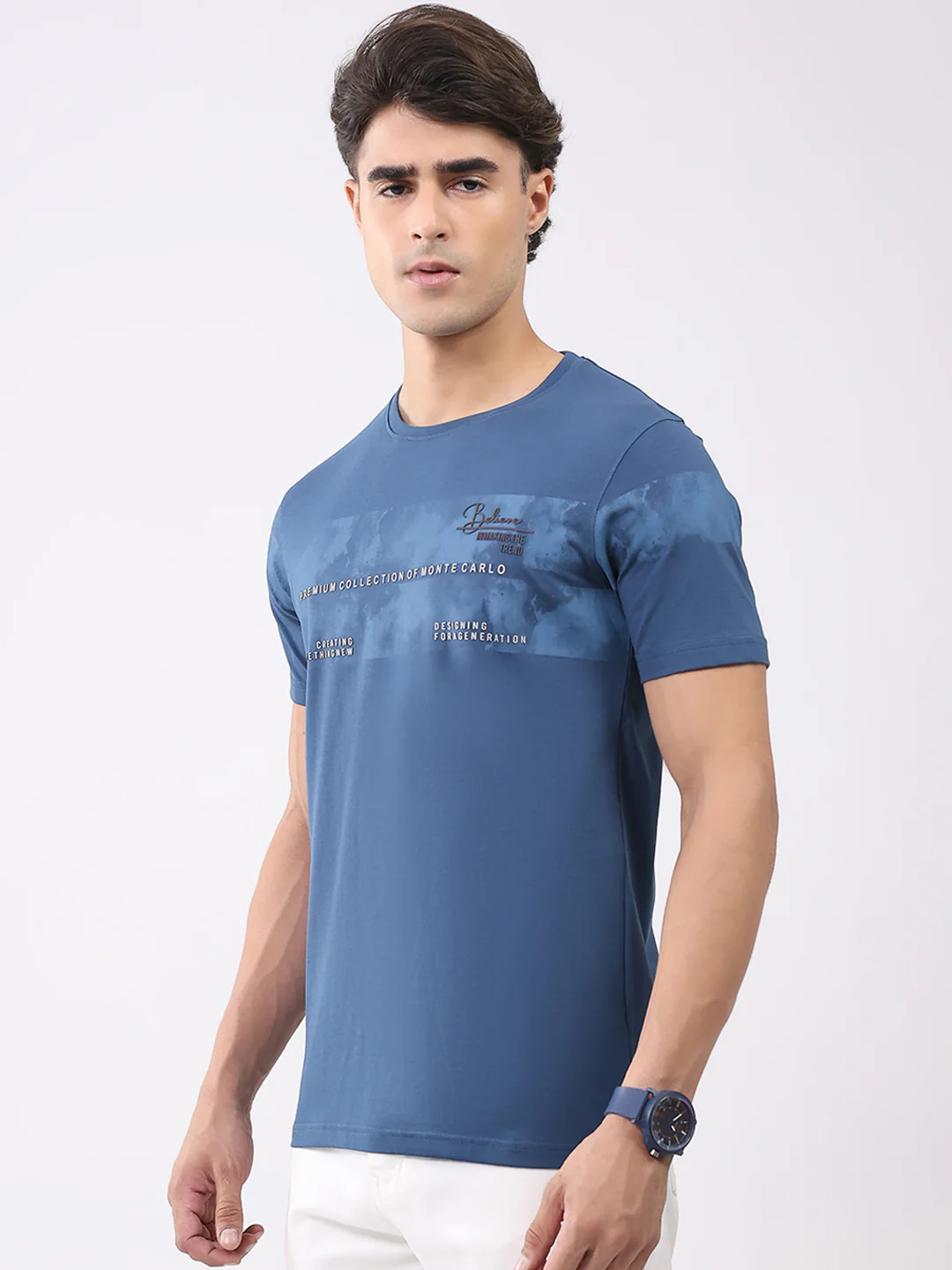 Men Blue Solid Round Neck Half Sleeve T-Shirt - Image 3