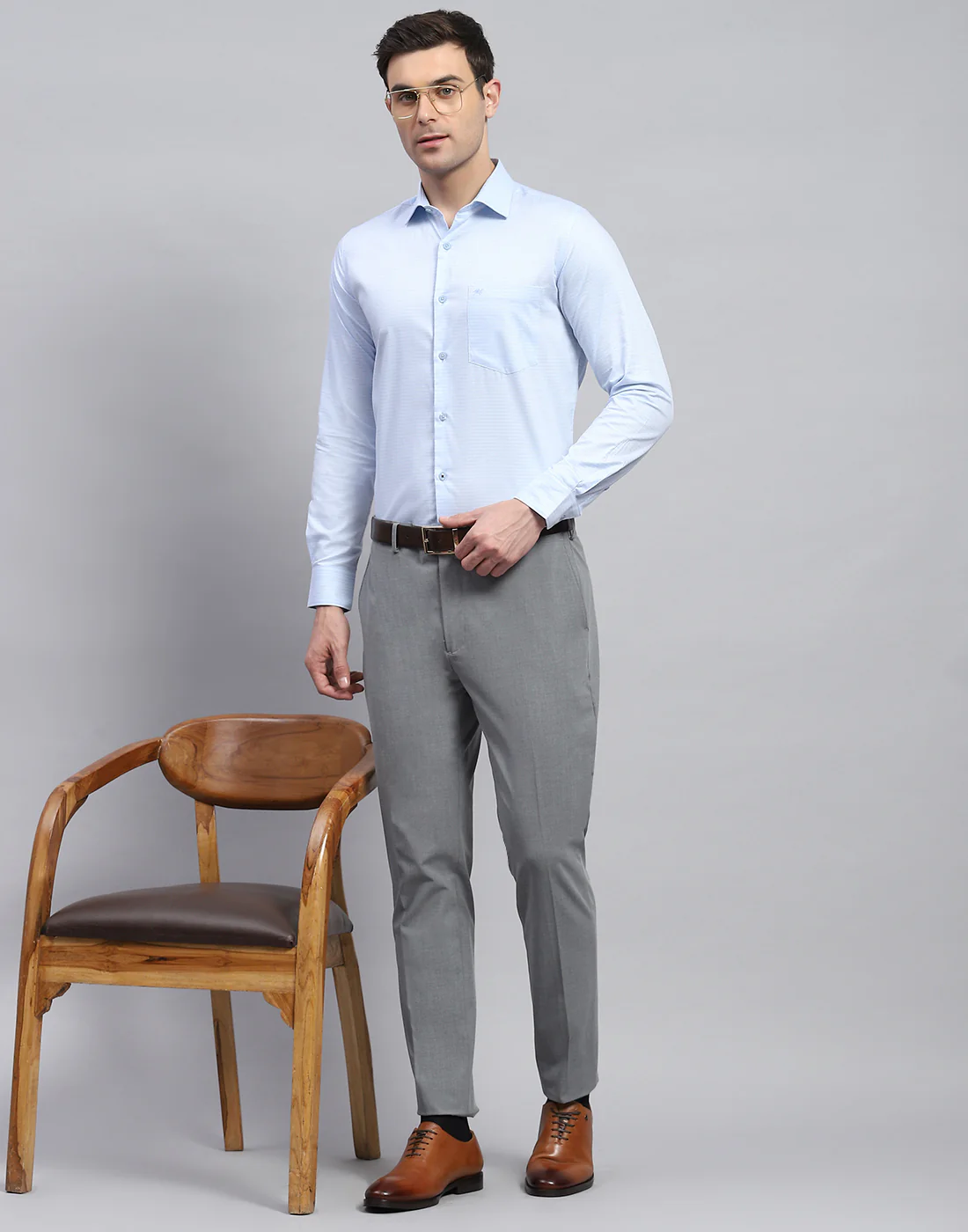 Men Blue Solid Spread Collar Full Sleeve Shirt - Image 2