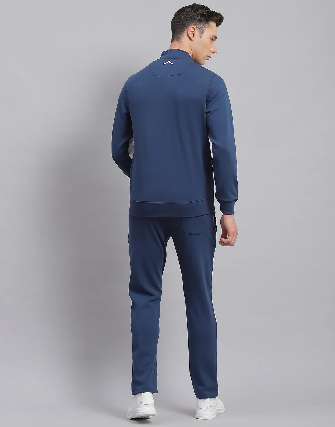 Rock.it Men Blue Solid Stand Collar Full Sleeve Tracksuit - Image 5