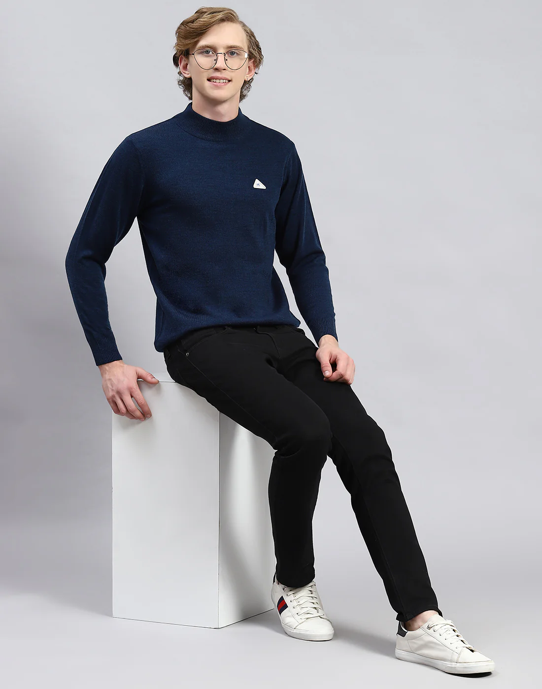 Men Blue Solid Turtle Neck Full Sleeve Pullover - Image 2