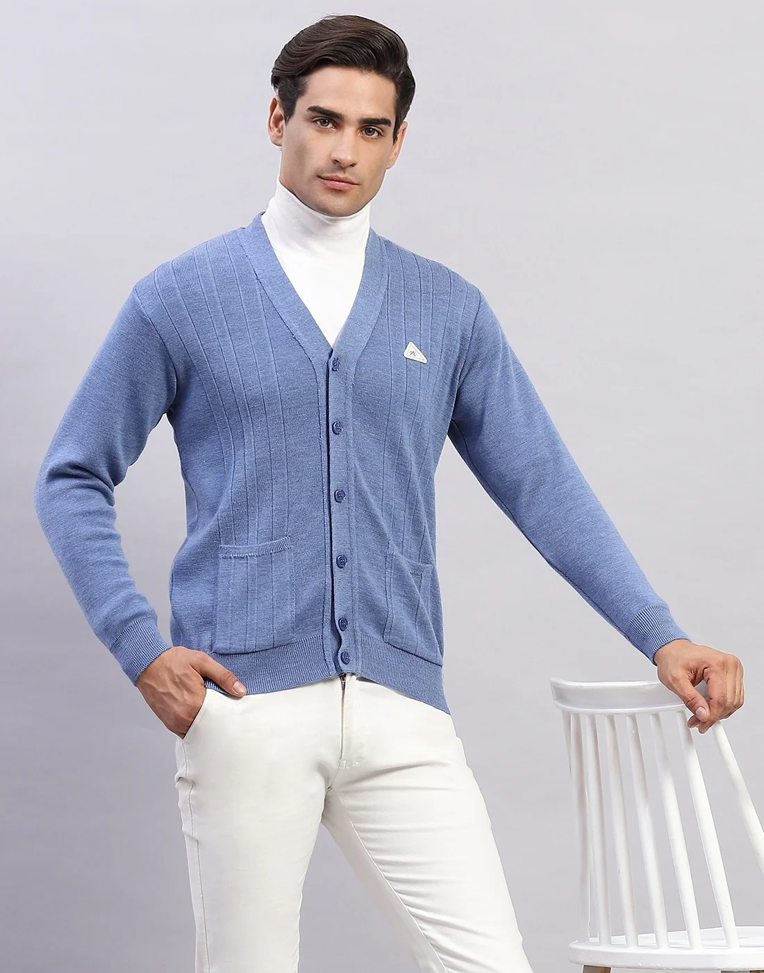 Men Blue Solid V Neck Full Sleeve Cardigan - Image 6