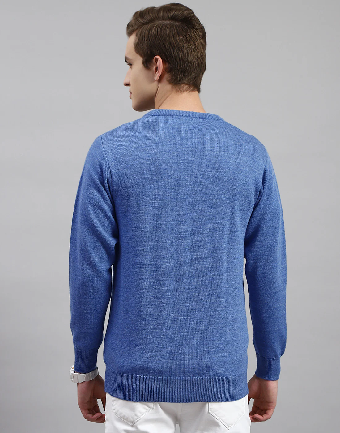 Men Blue Solid V Neck Full Sleeve Pullover - Image 5