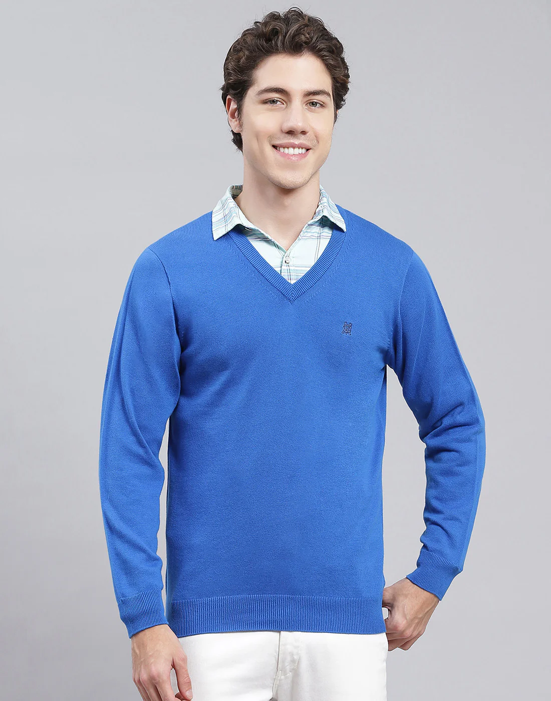 Men Blue Solid V Neck Full Sleeve Pullover - Image 3