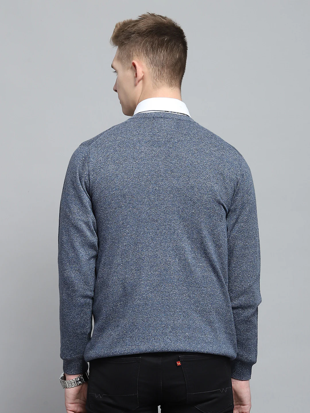 Men Blue Solid V Neck Full Sleeve Pullover - Image 5