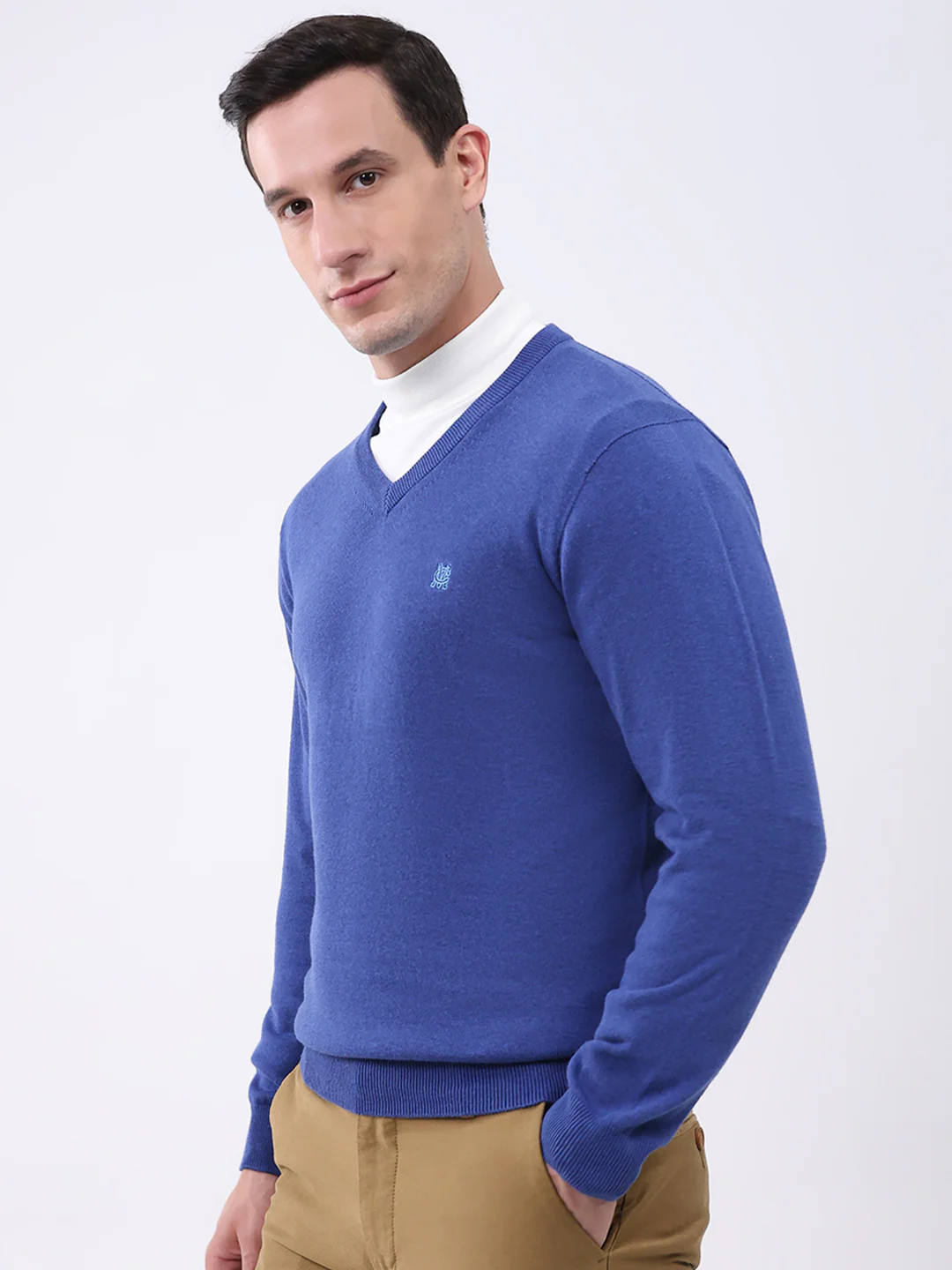 Men Blue Solid V Neck Full Sleeve Pullover - Image 3