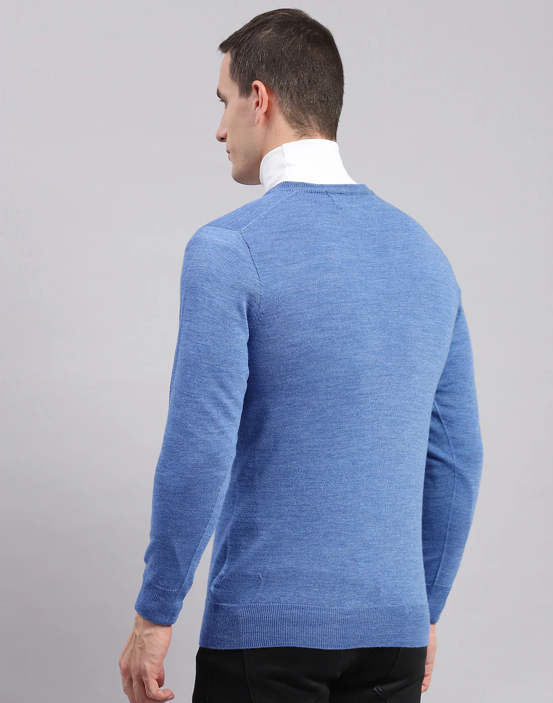 Men Blue Solid V Neck Full Sleeve Sweaters/Pullovers - Image 4
