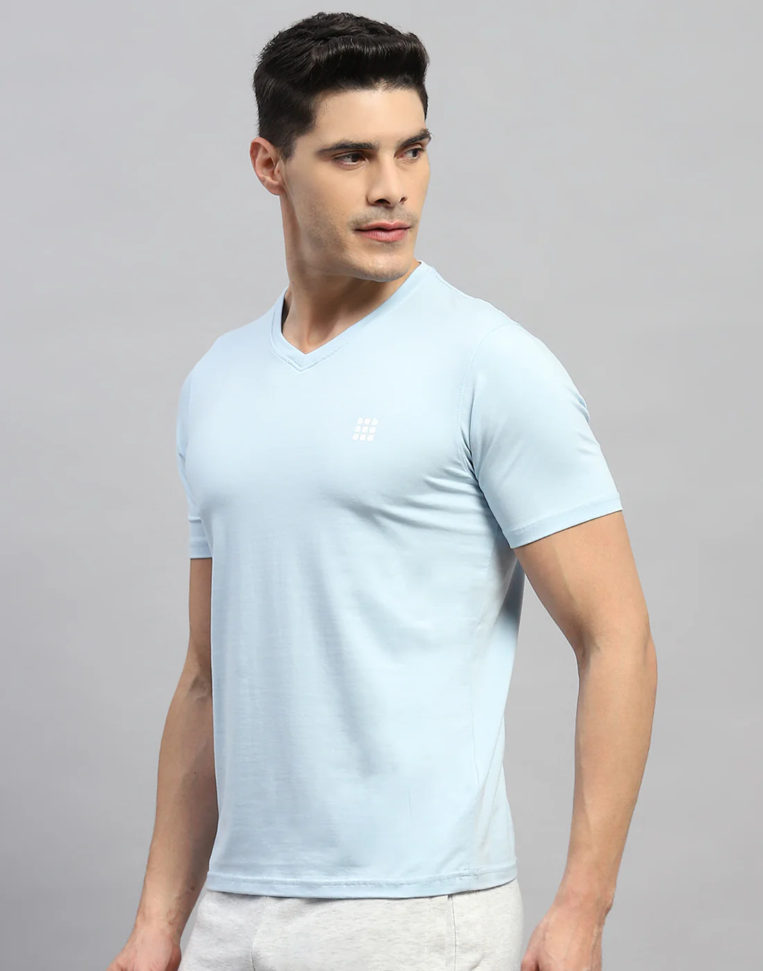 Rock.it Men Blue Solid V Neck Half Sleeve T-Shirt - Image 3