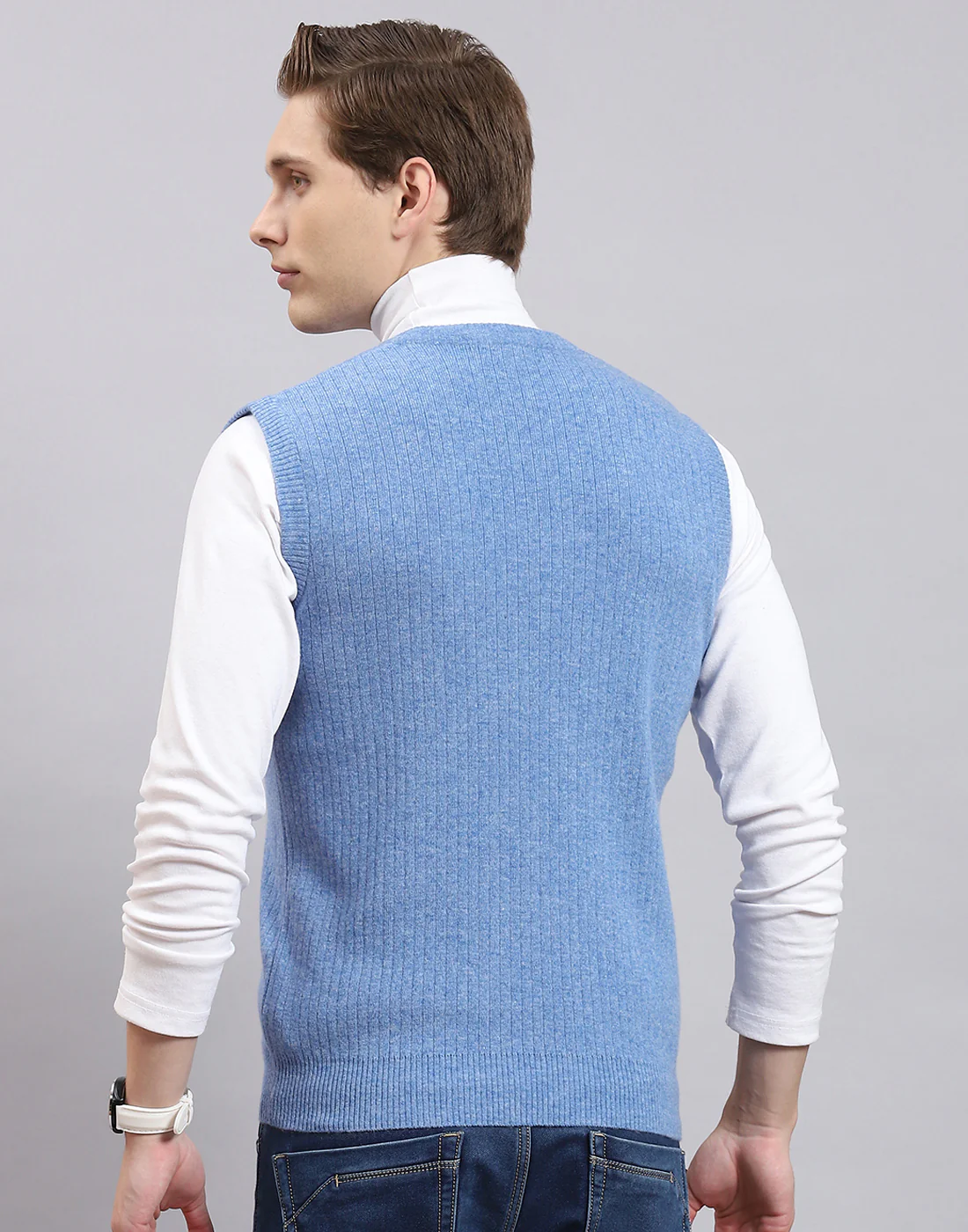 Men Blue Solid V Neck Sleeveless Sweater - Image 6