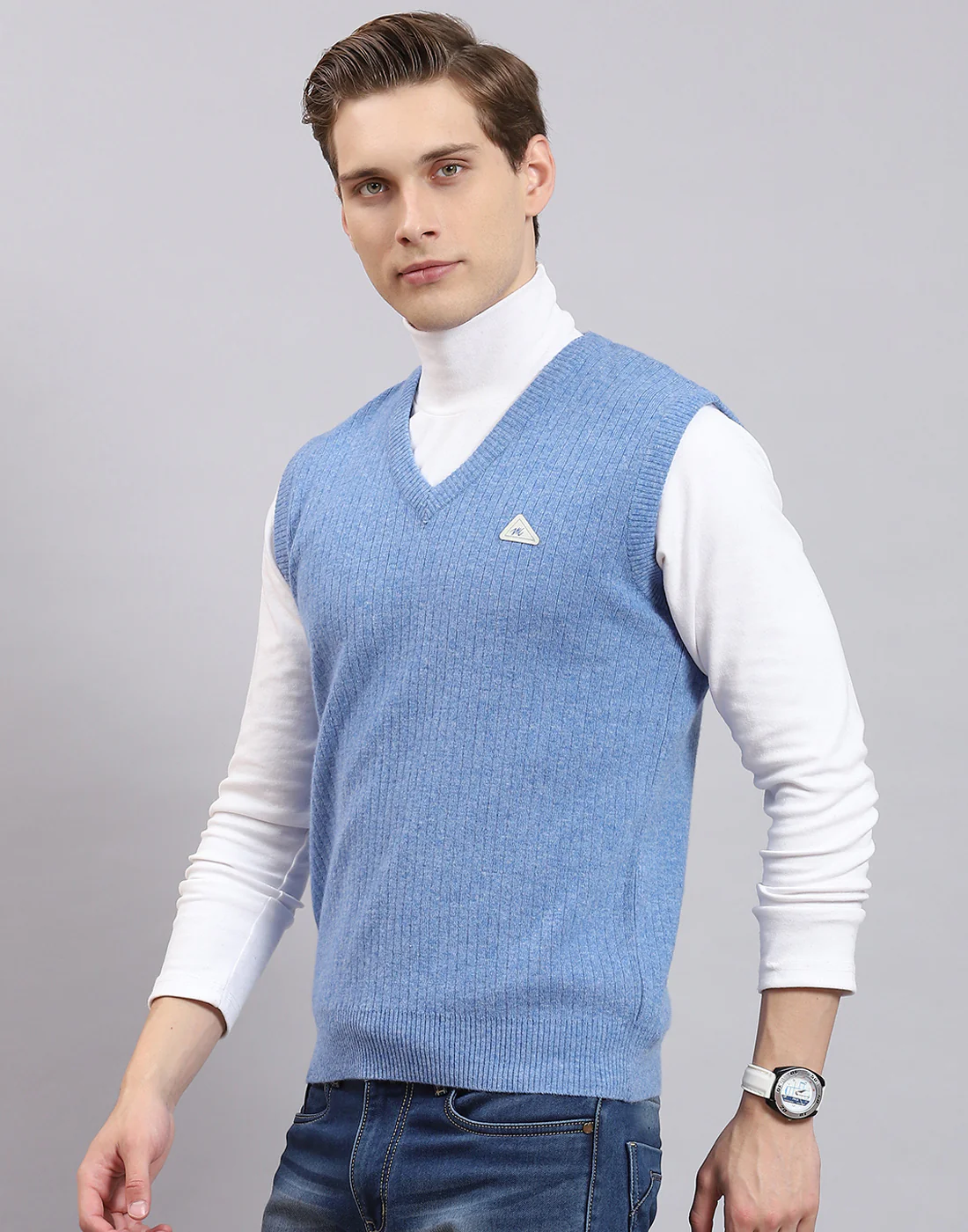 Men Blue Solid V Neck Sleeveless Sweater - Image 3
