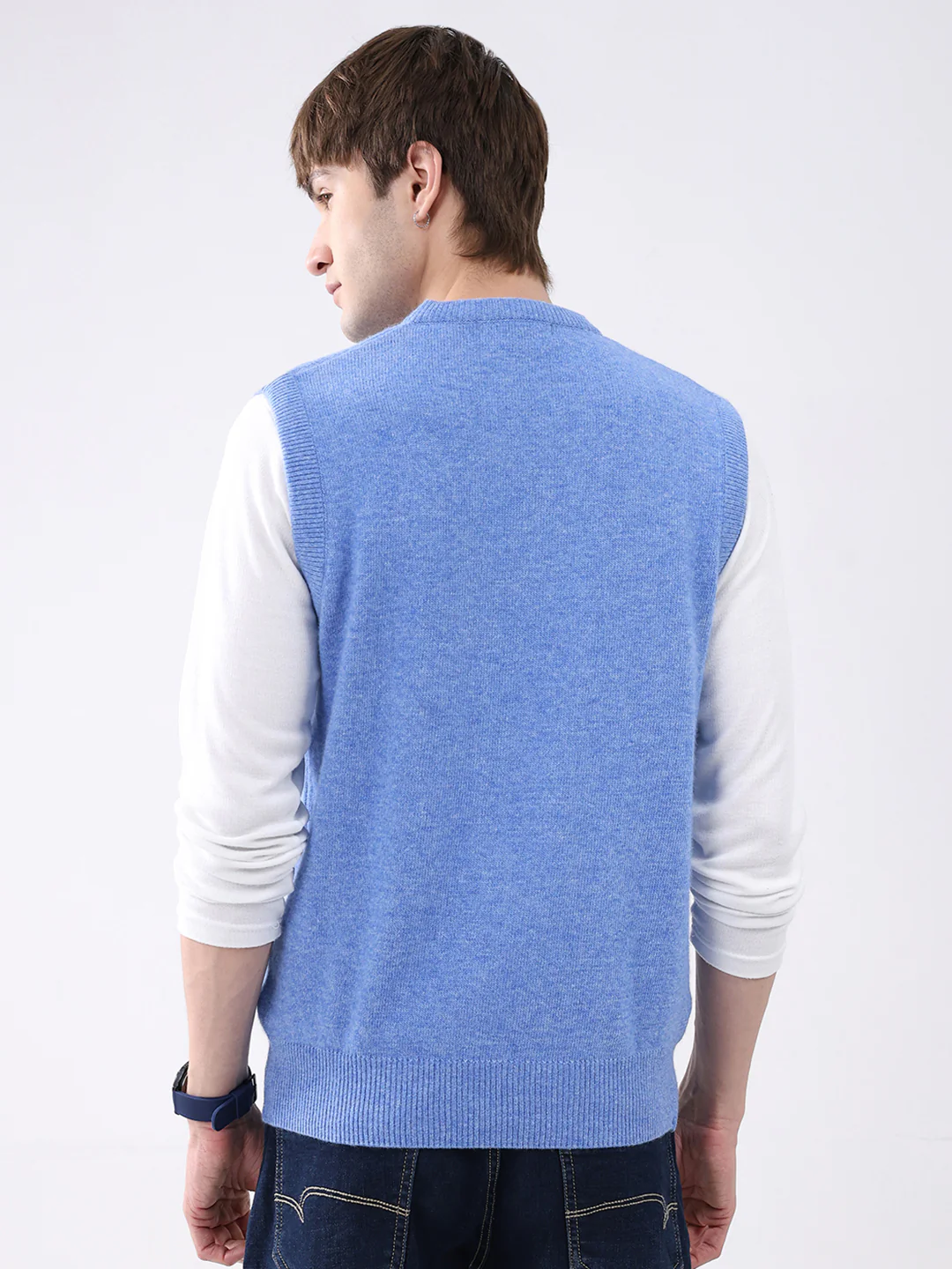 Men Blue Solid V Neck Sleeveless Sweater - Image 5