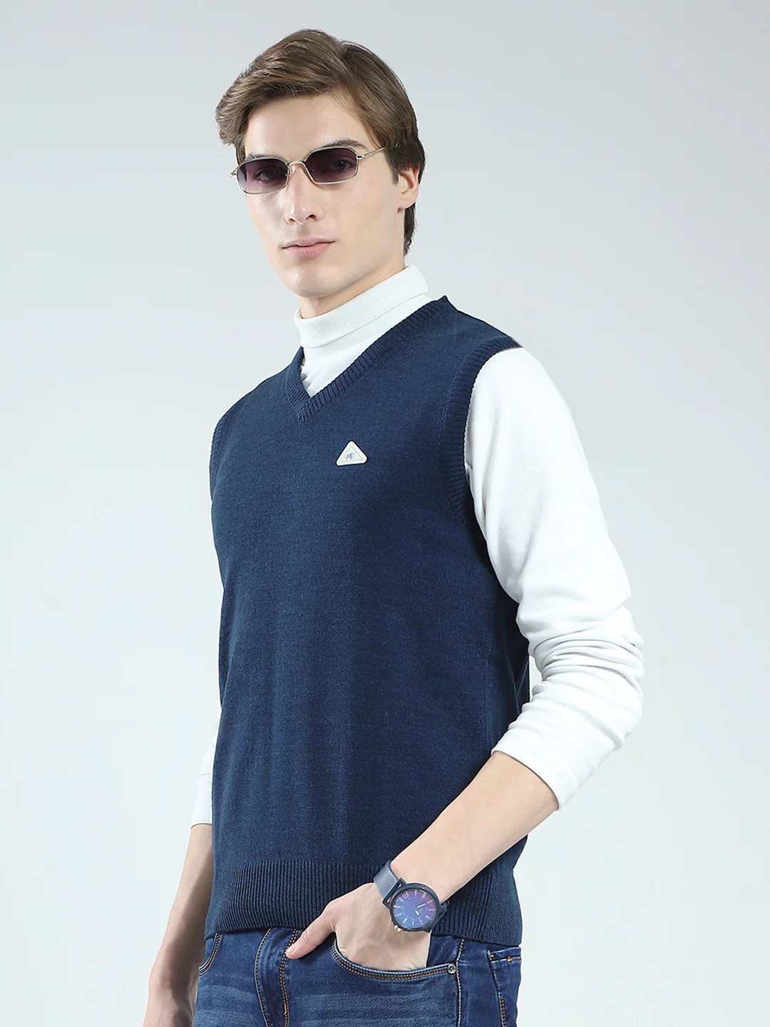 Men Blue Solid V Neck Sleeveless Sweater - Image 3