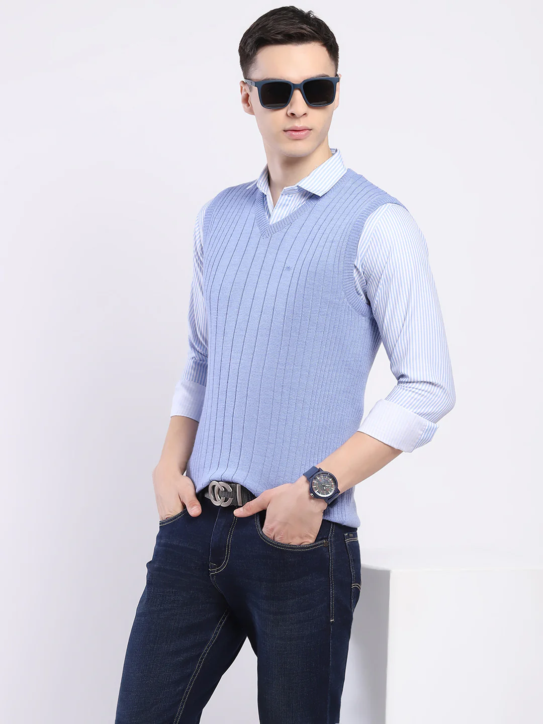 Men Blue Solid V Neck Sleeveless Sweater - Image 6