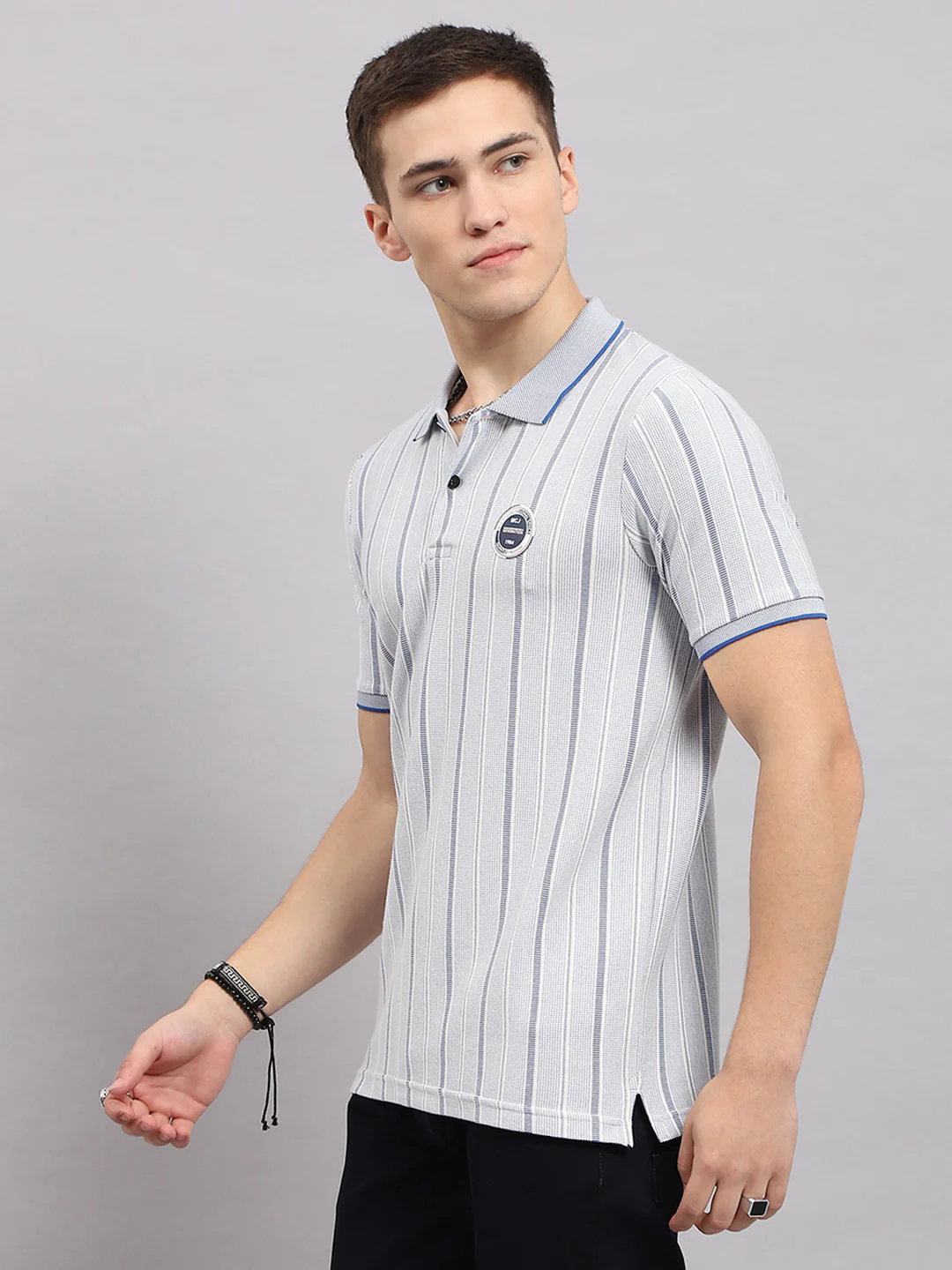 Men Blue Stripe Collar Half Sleeve T-Shirt - Image 3