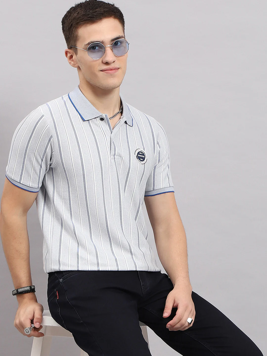 Men Blue Stripe Collar Half Sleeve T-Shirt - Image 6