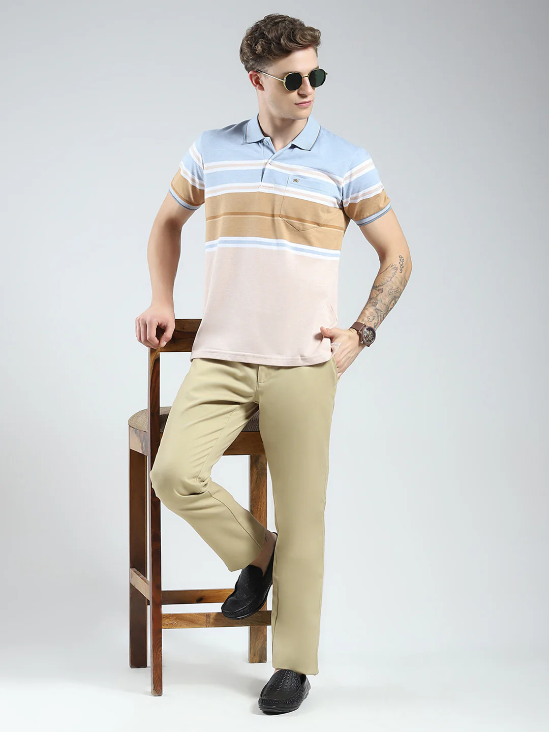 Men Blue Stripe Collar Half Sleeve T-Shirt - Image 2