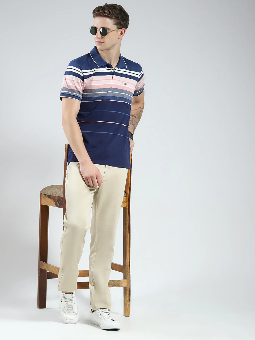 Men Blue Stripe Collar Half Sleeve T-Shirt - Image 2