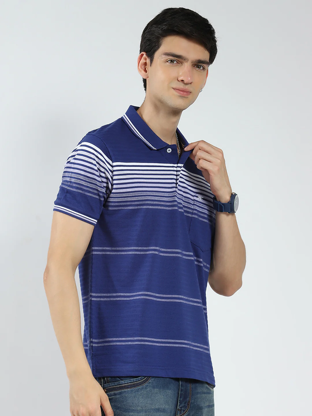 Men Blue Stripe Collar Half Sleeve T-Shirt - Image 4