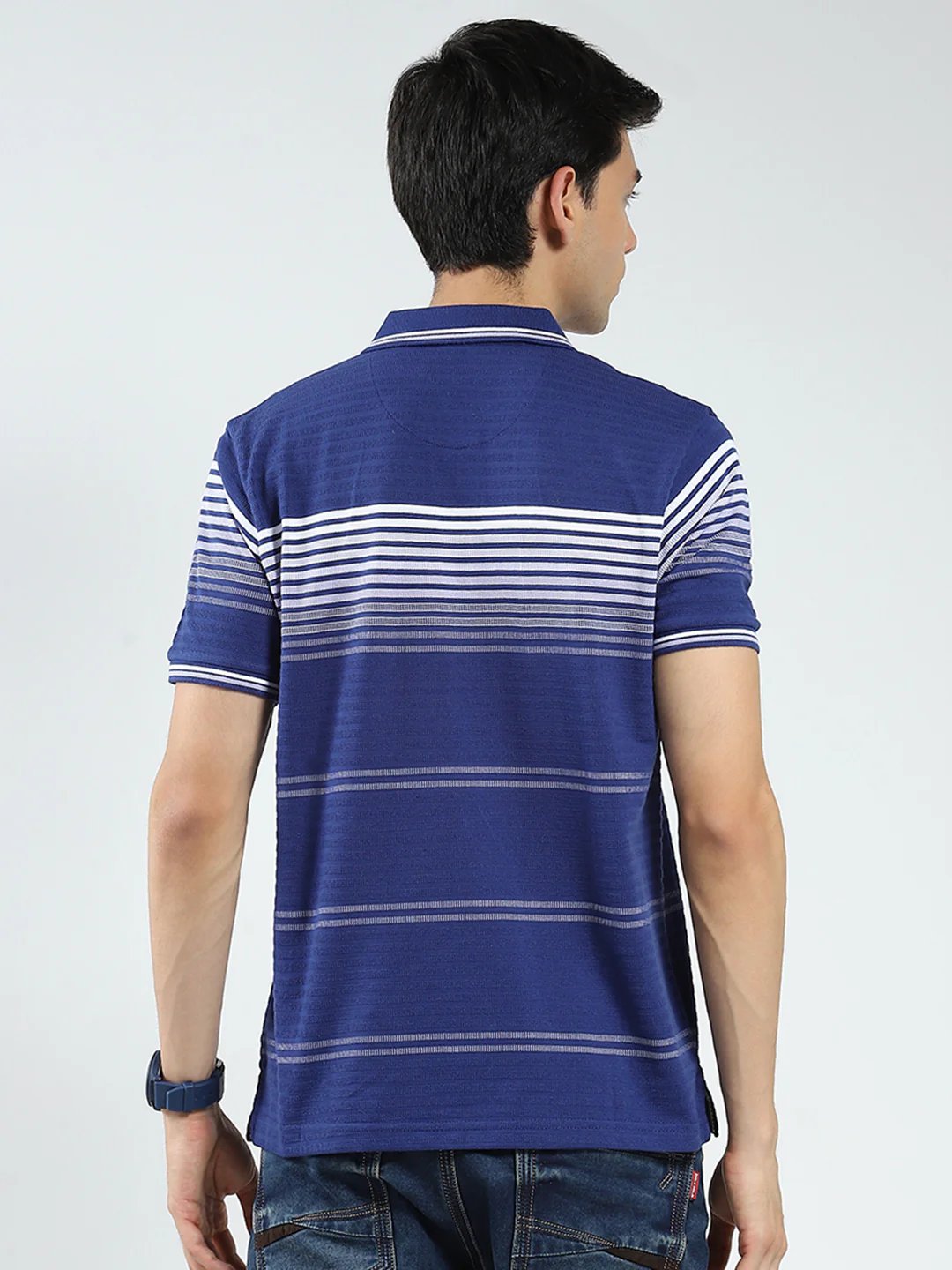 Men Blue Stripe Collar Half Sleeve T-Shirt - Image 5