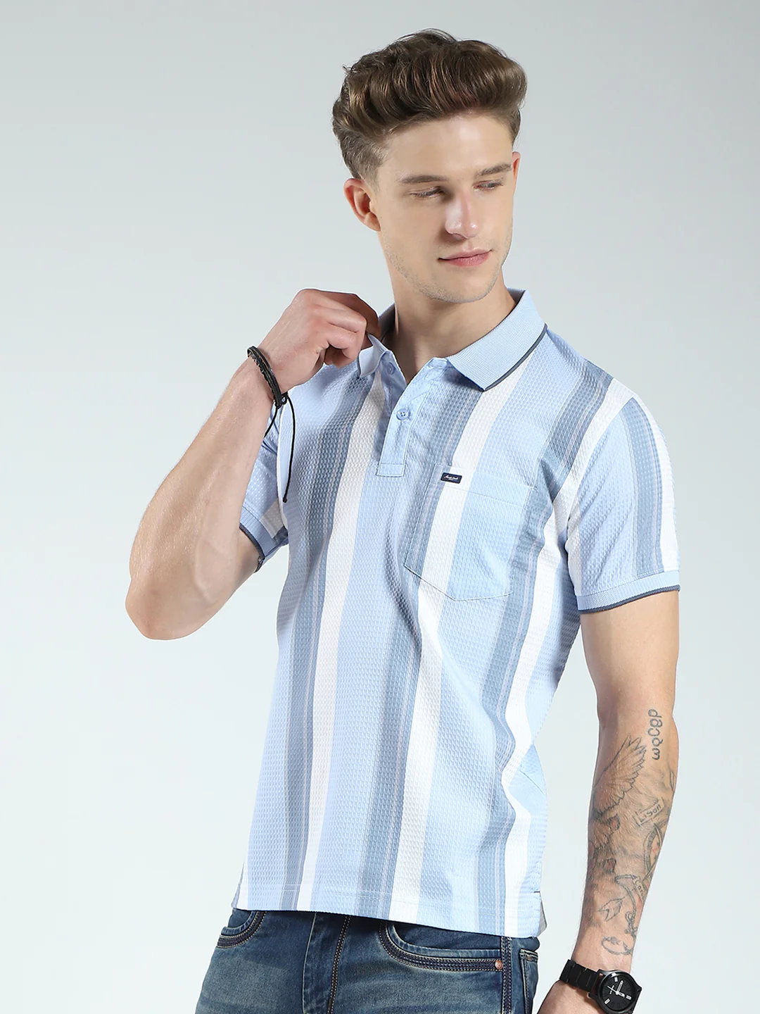 Men Blue Stripe Collar Half Sleeve T-Shirt - Image 3