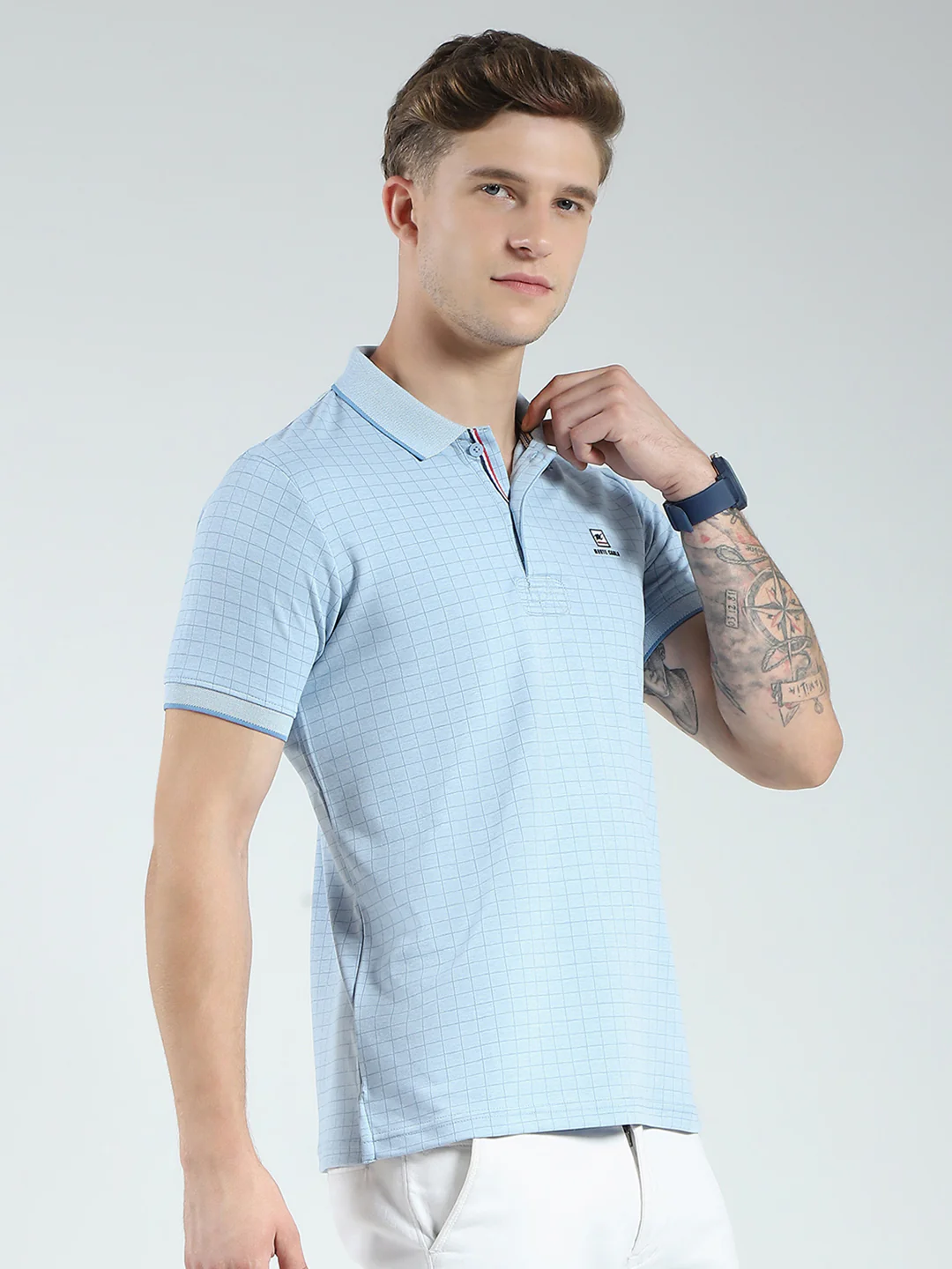 Men Blue Stripe Collar Half Sleeve T-Shirt - Image 4
