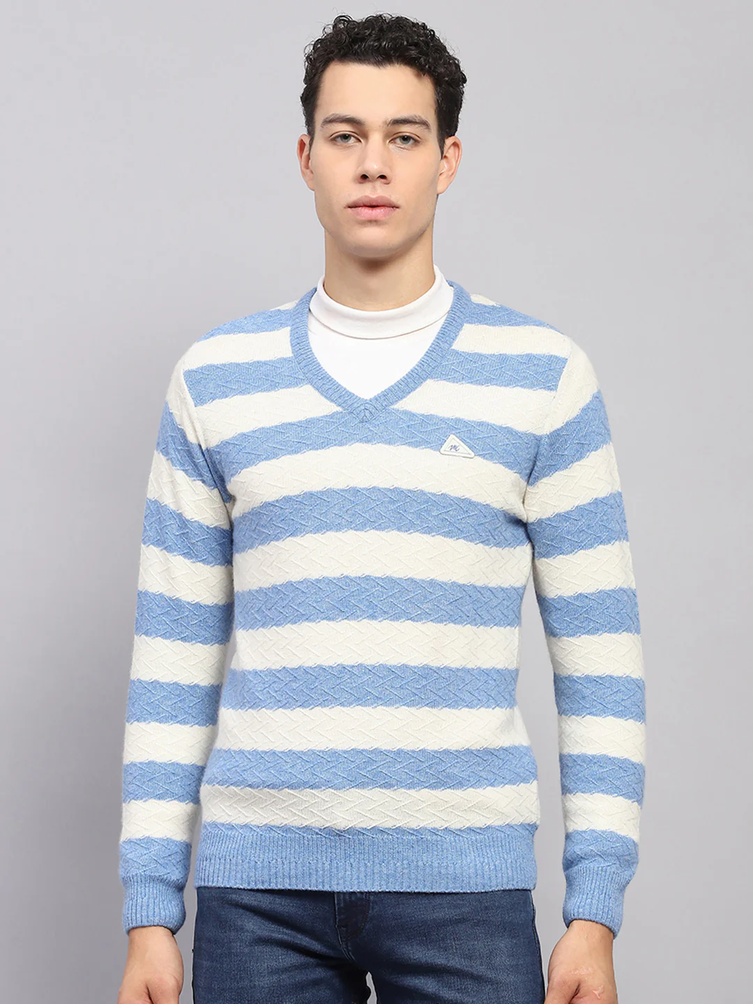 Men Blue Stripe V Neck Full Sleeve Pullover