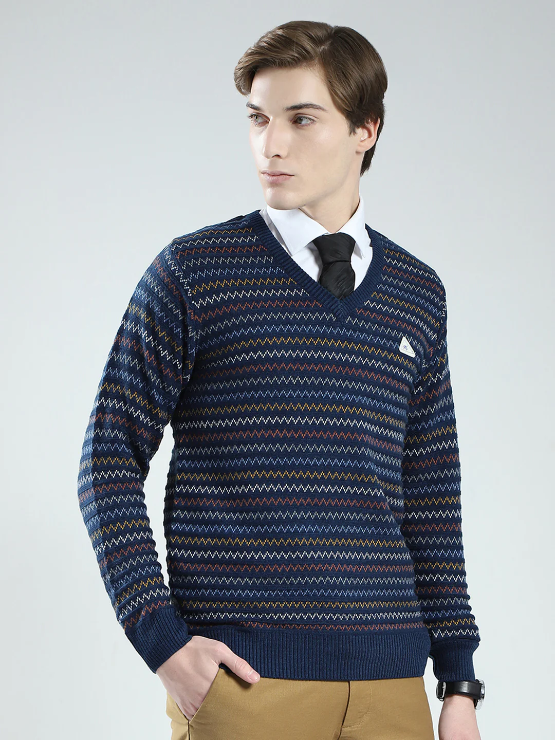Men Blue Stripe V Neck Full Sleeve Pullover - Image 4