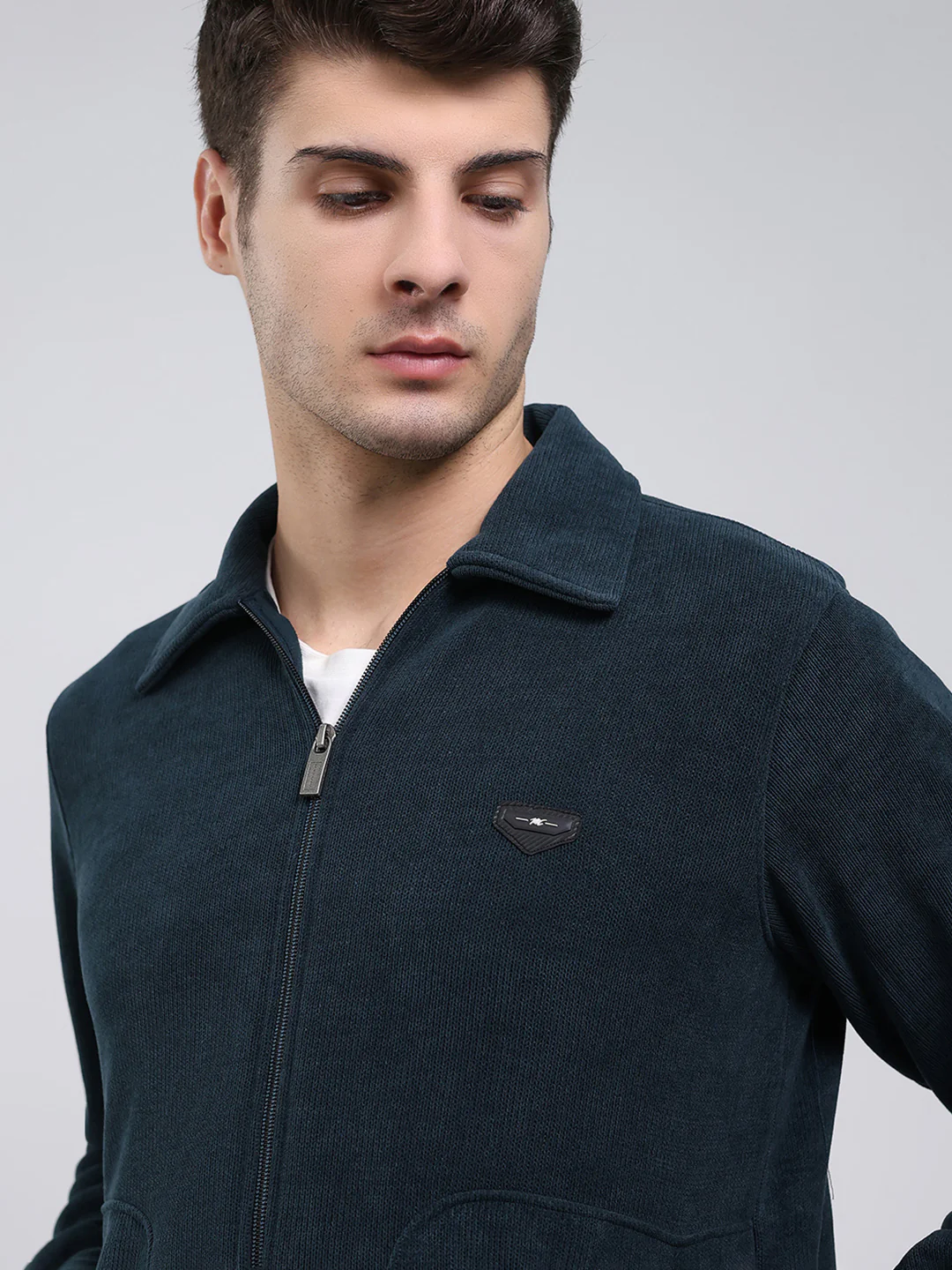 Men Bottle Green Self Design Collar Full Sleeve Sweatshirt - Image 6