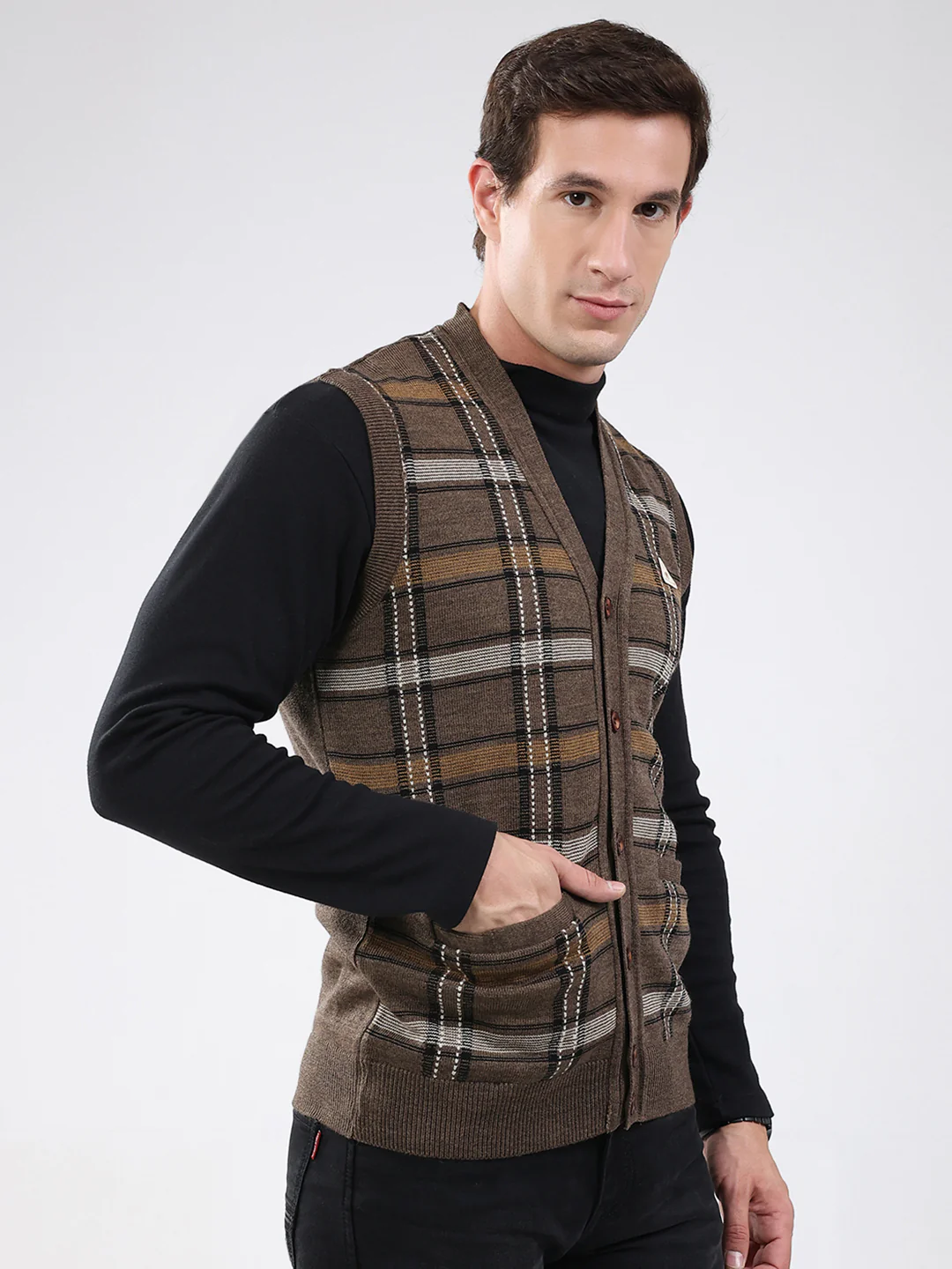 Men Brown Check V Neck Sleeveless Cardigan - Image 4