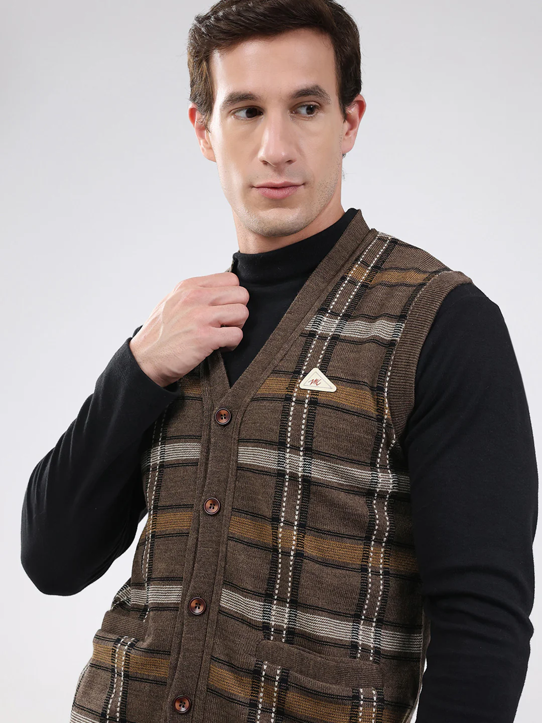 Men Brown Check V Neck Sleeveless Cardigan - Image 7