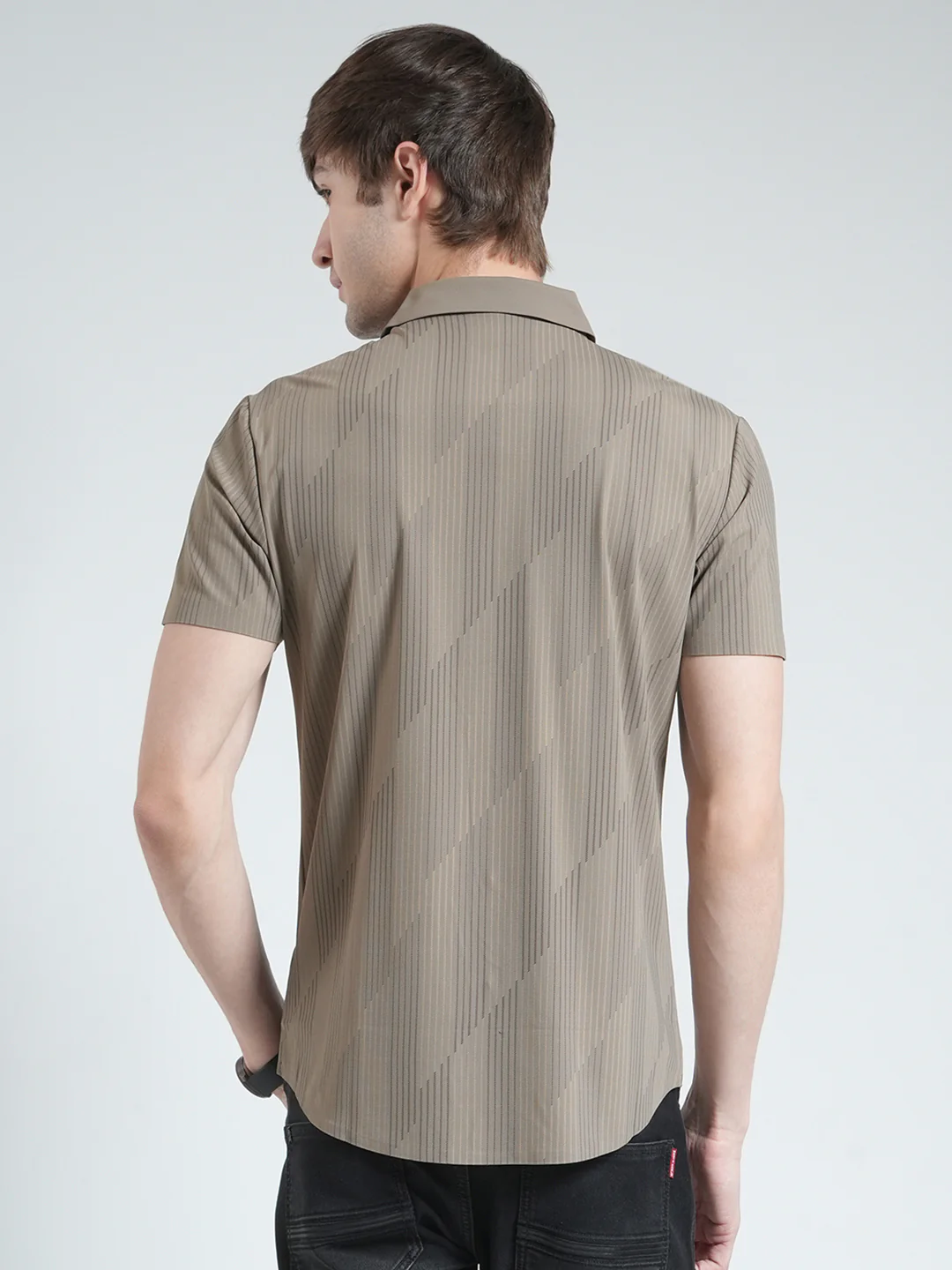 Men Brown Printed Collar Half Sleeve Shirt - Image 5
