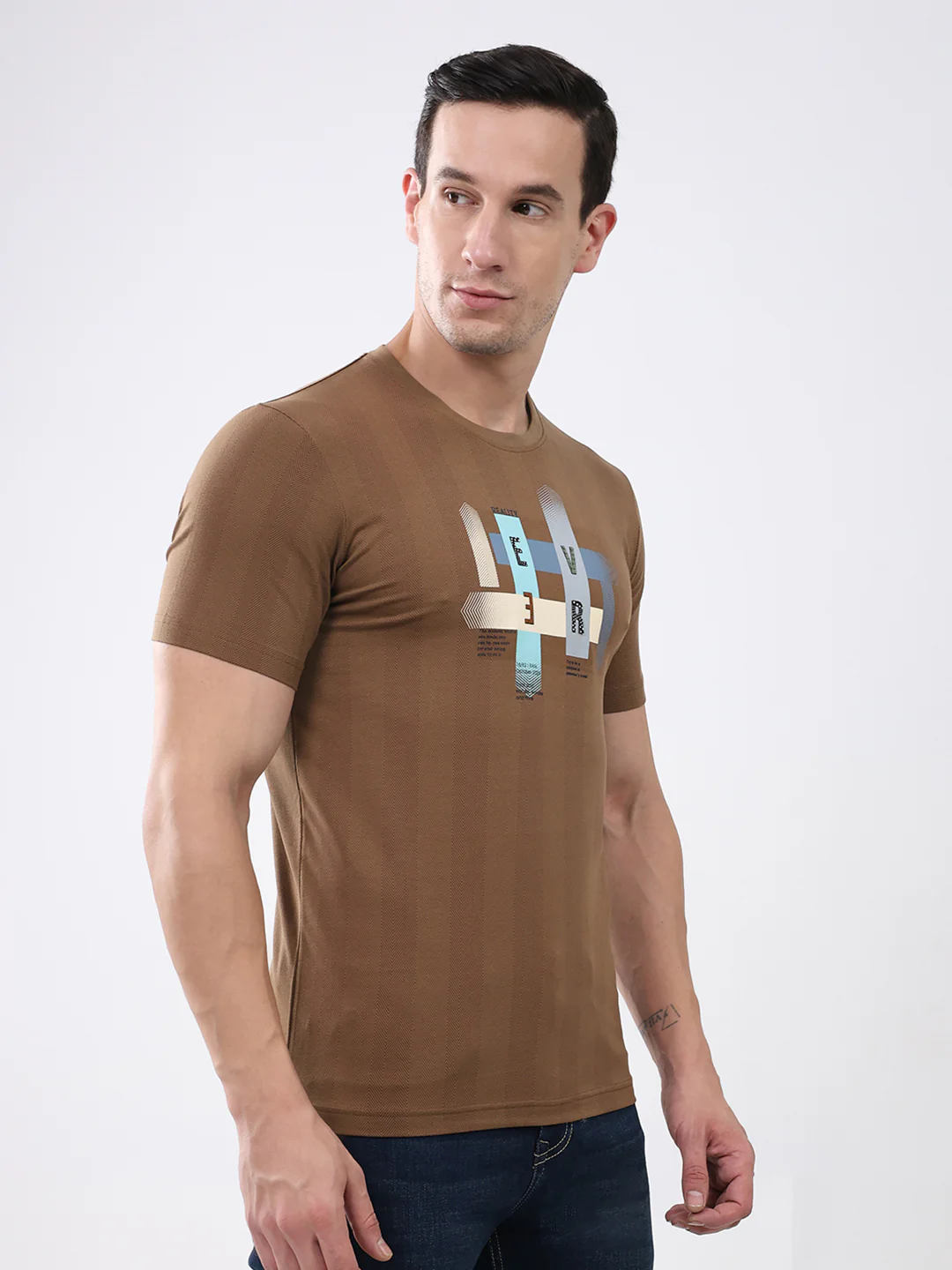 Men Brown Printed Round Neck Half Sleeve T-Shirt - Image 4