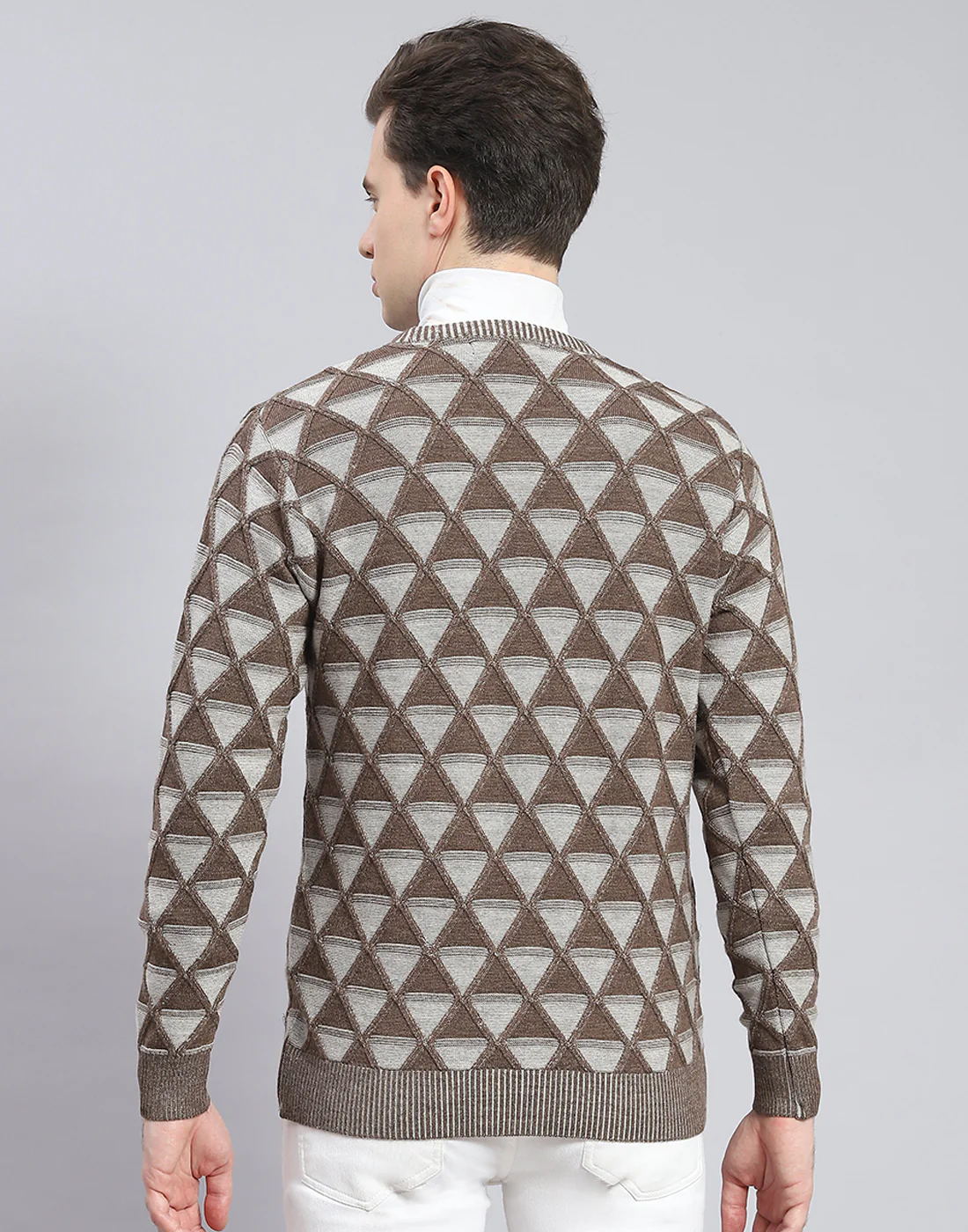 Men Brown Self Design V Neck Full Sleeve Pullover - Image 5