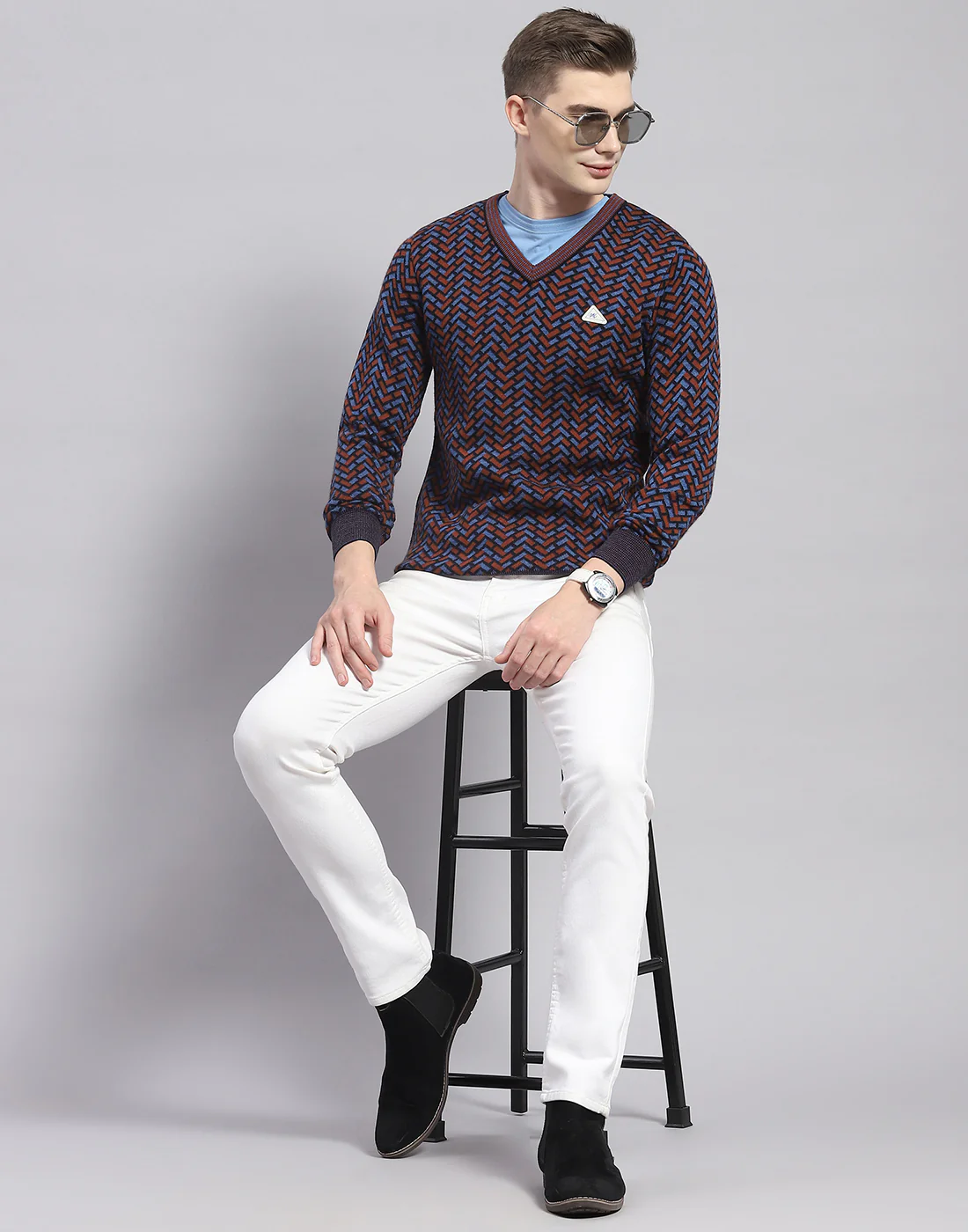 Men Brown Self Design V Neck Full Sleeve Pullover - Image 2